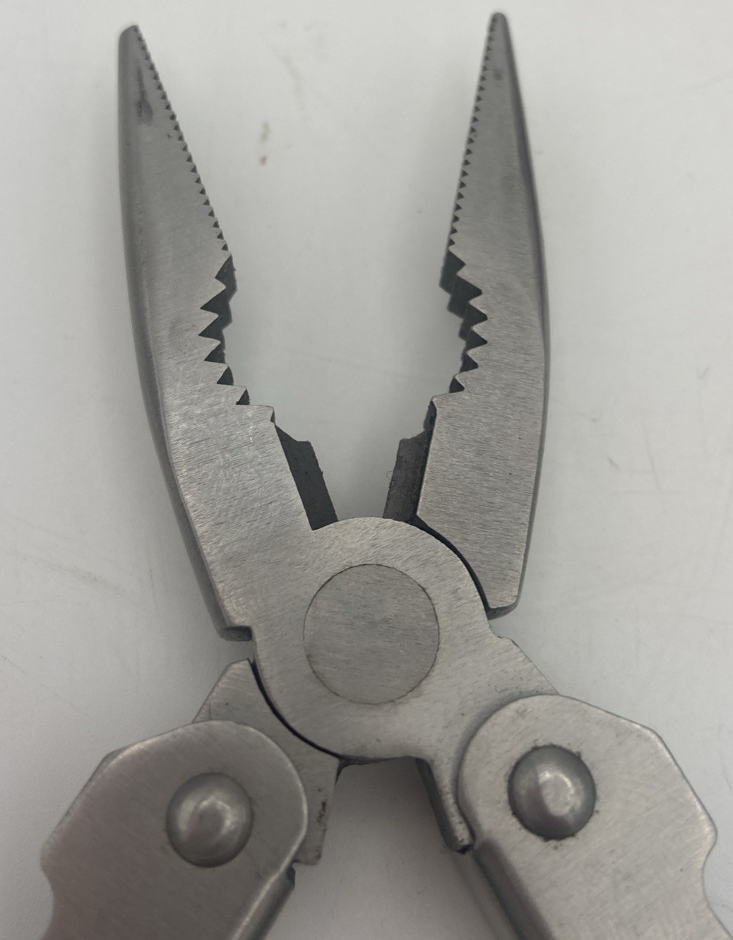 American Camper Multi Tool With Case