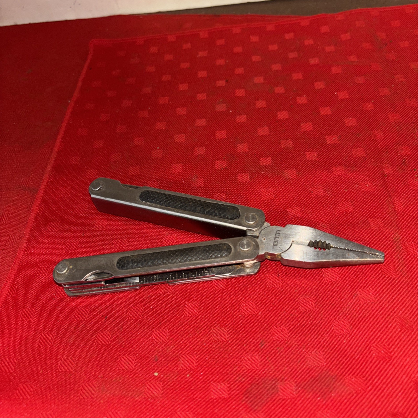 Multi-tool Pliers