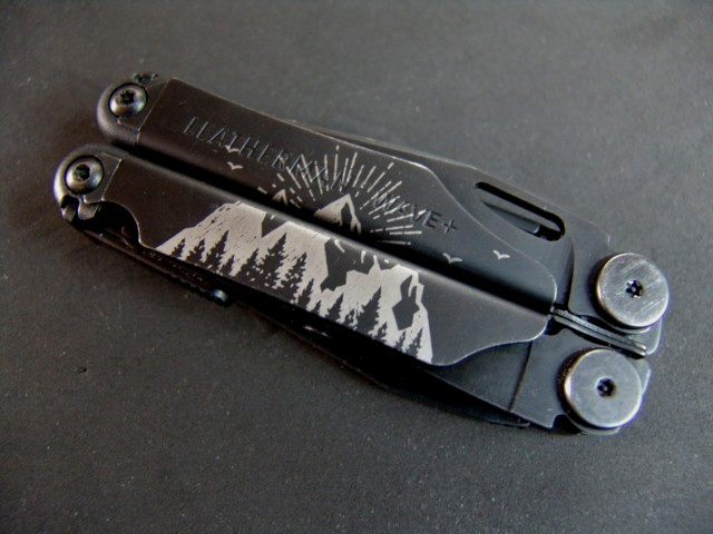 LEATHERMAN WAVE PLUS+ -BLACK OXIDE-MULTI TOOL-w/ HD LEATHERMAN CASE-NEAR MINT
