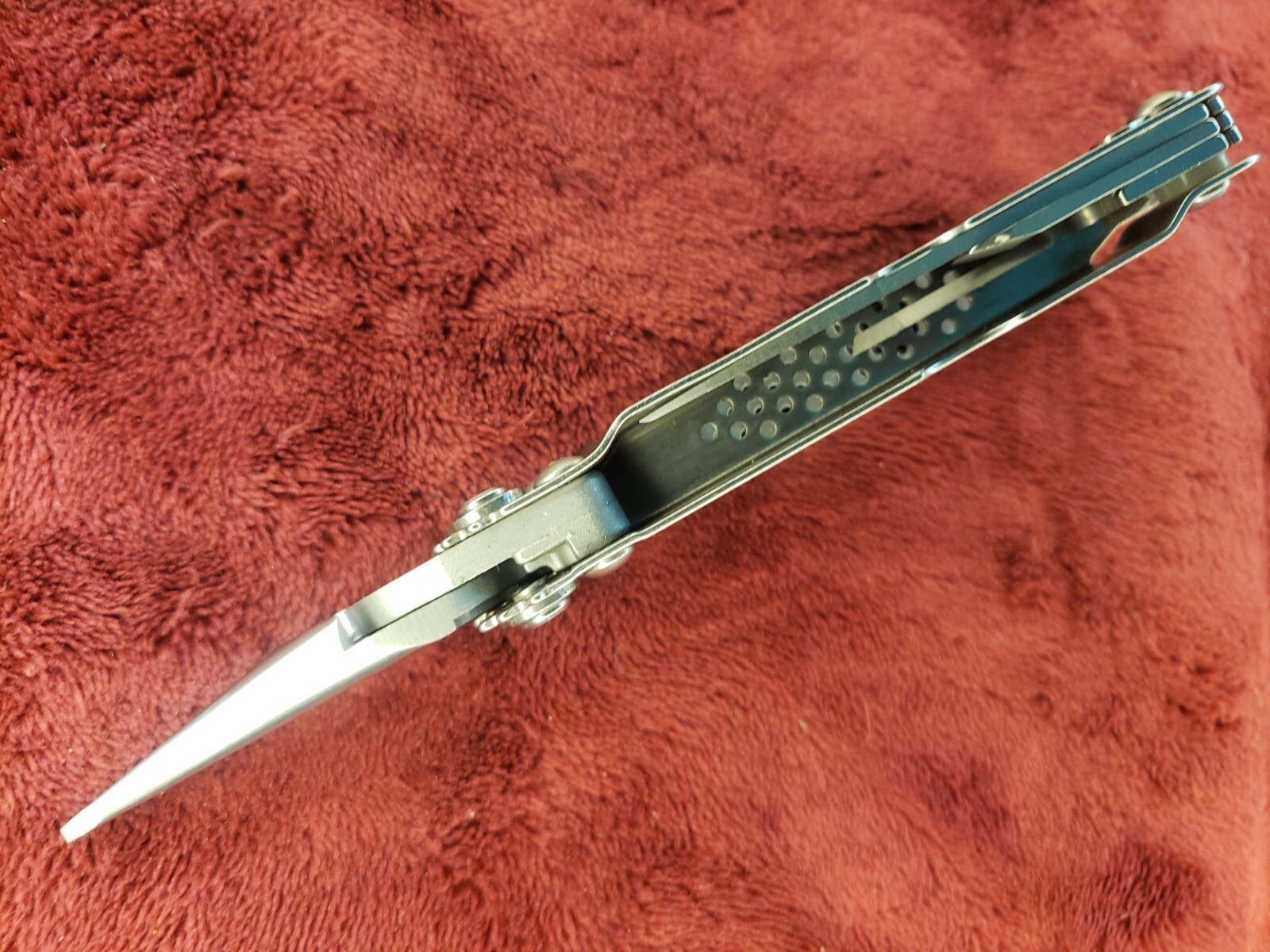 SOG PowerPlier PowerLock Multi tool Stainless read