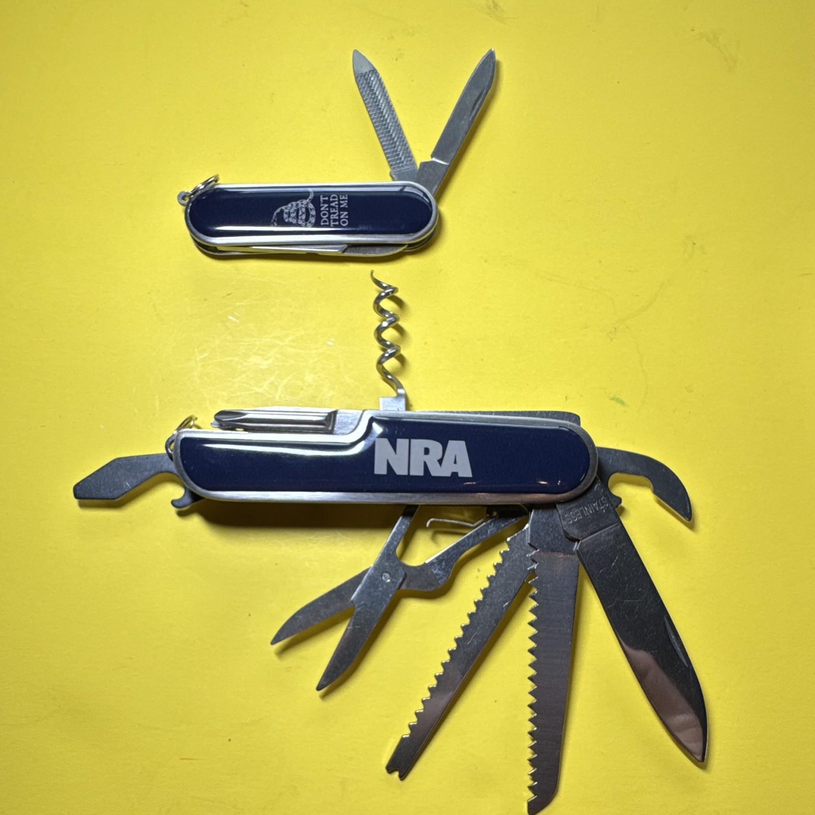 NRA Don’t Tread On Me Stainless Steel Blue Multi-Tool 7 Tools Knife Scissors Saw