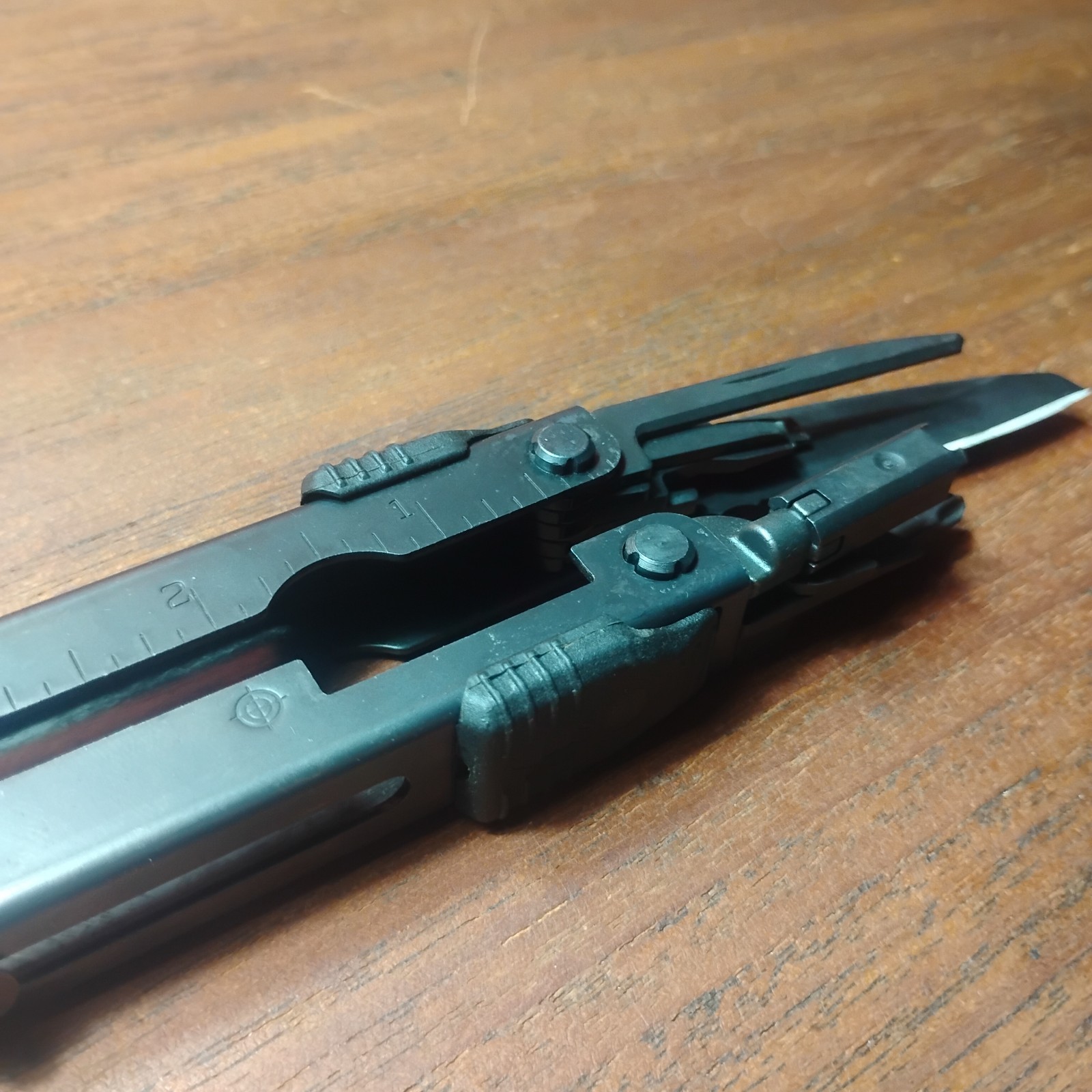 Gerber Multiplier MP600ST (Sight Tool) Black Oxide Multi-Tool Needle Nose Pliers