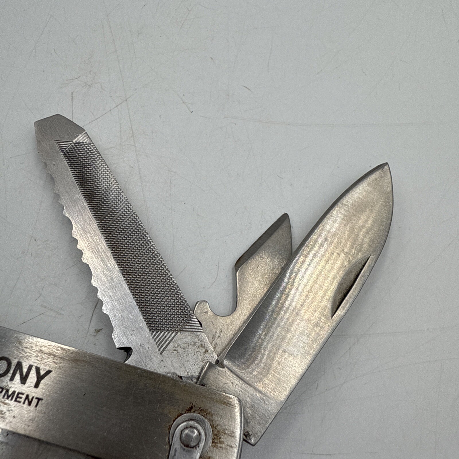 Barlow Multi Tool Stainless Steel. Pliers Knives Screwdriver & More