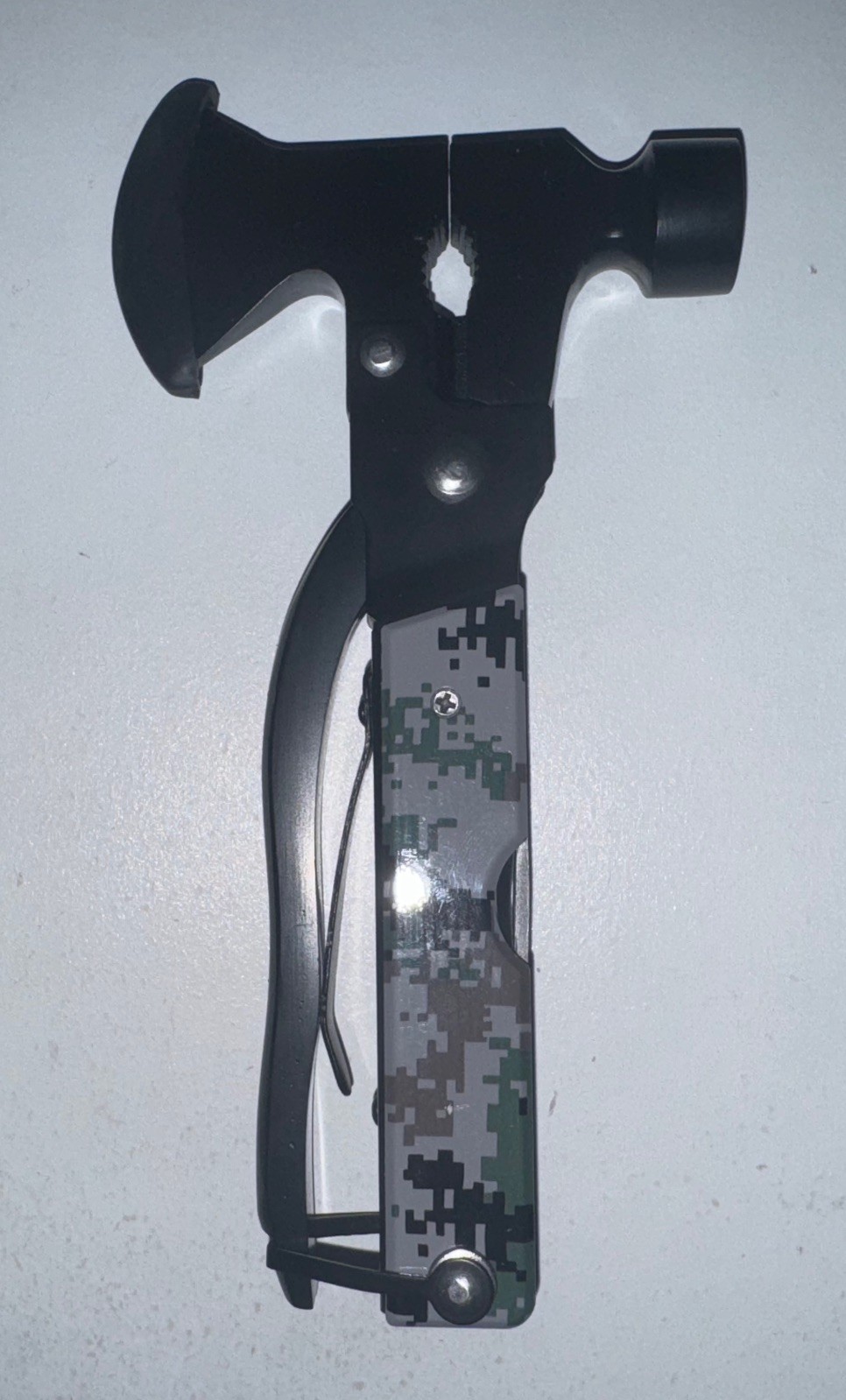 YONSAW Multitool Camping Accessories 16 in 1 Survival Gear and Equipment Unique