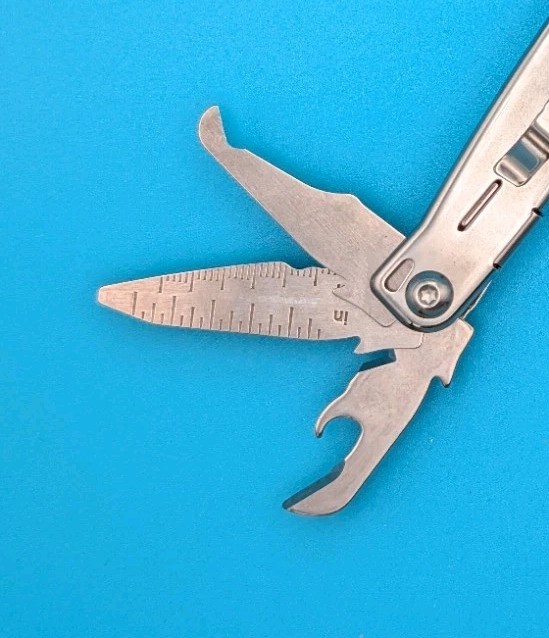 LEATHERMAN WINGMAN MULTI-TOOL! FAST SHIPPING!