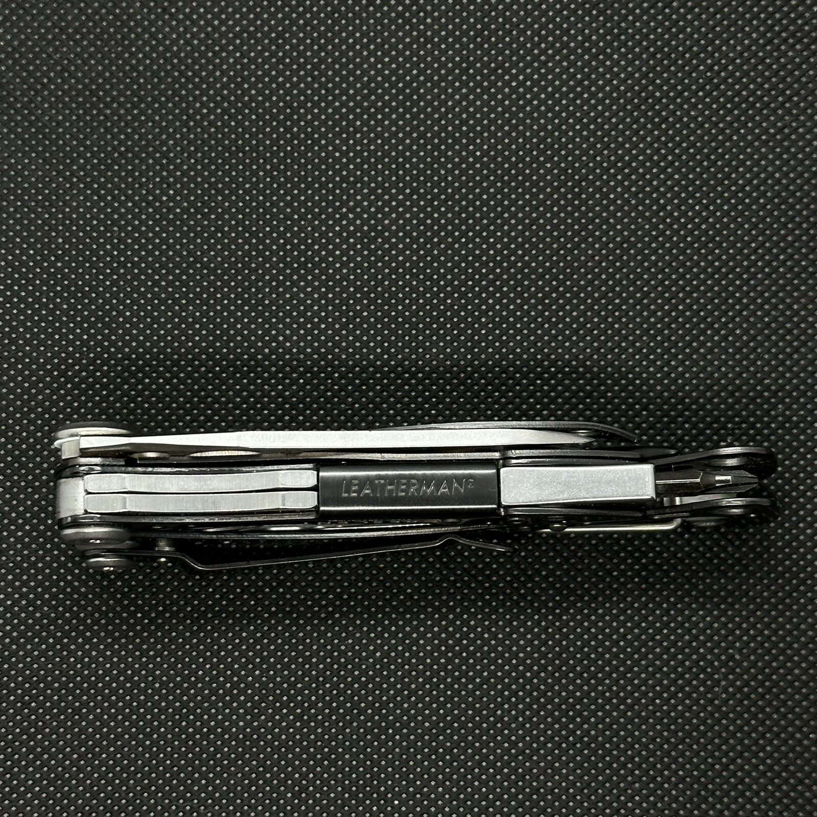 Crescent Productions Leatherman Skeletool CX, hunt, fish, camp, hike, EDC