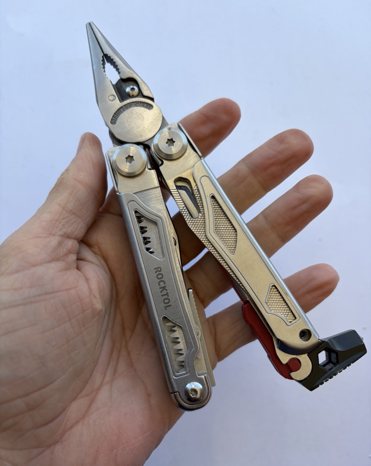 ROCKTOL MULTITOOL 22-IN-1 W/SHEATH & FIRE STARTER/WHISTLE & MORE, EXCELLENT