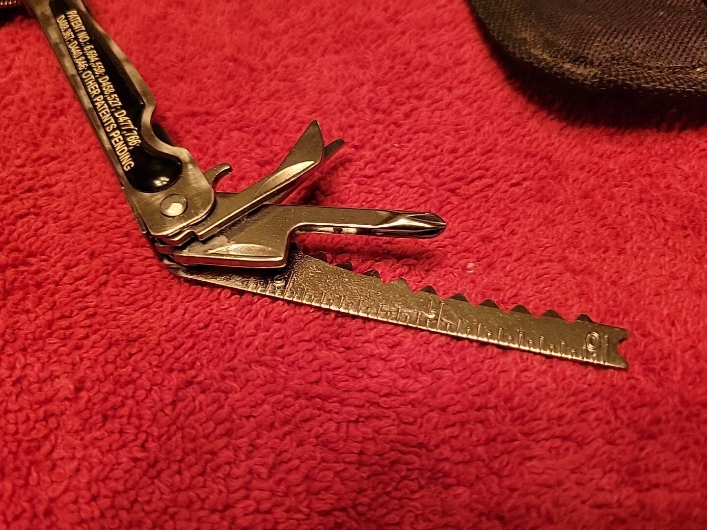 Sheffield No. 12000 Multi Tool 12 in 1 Multi Function Folding Tool Pliers Knife