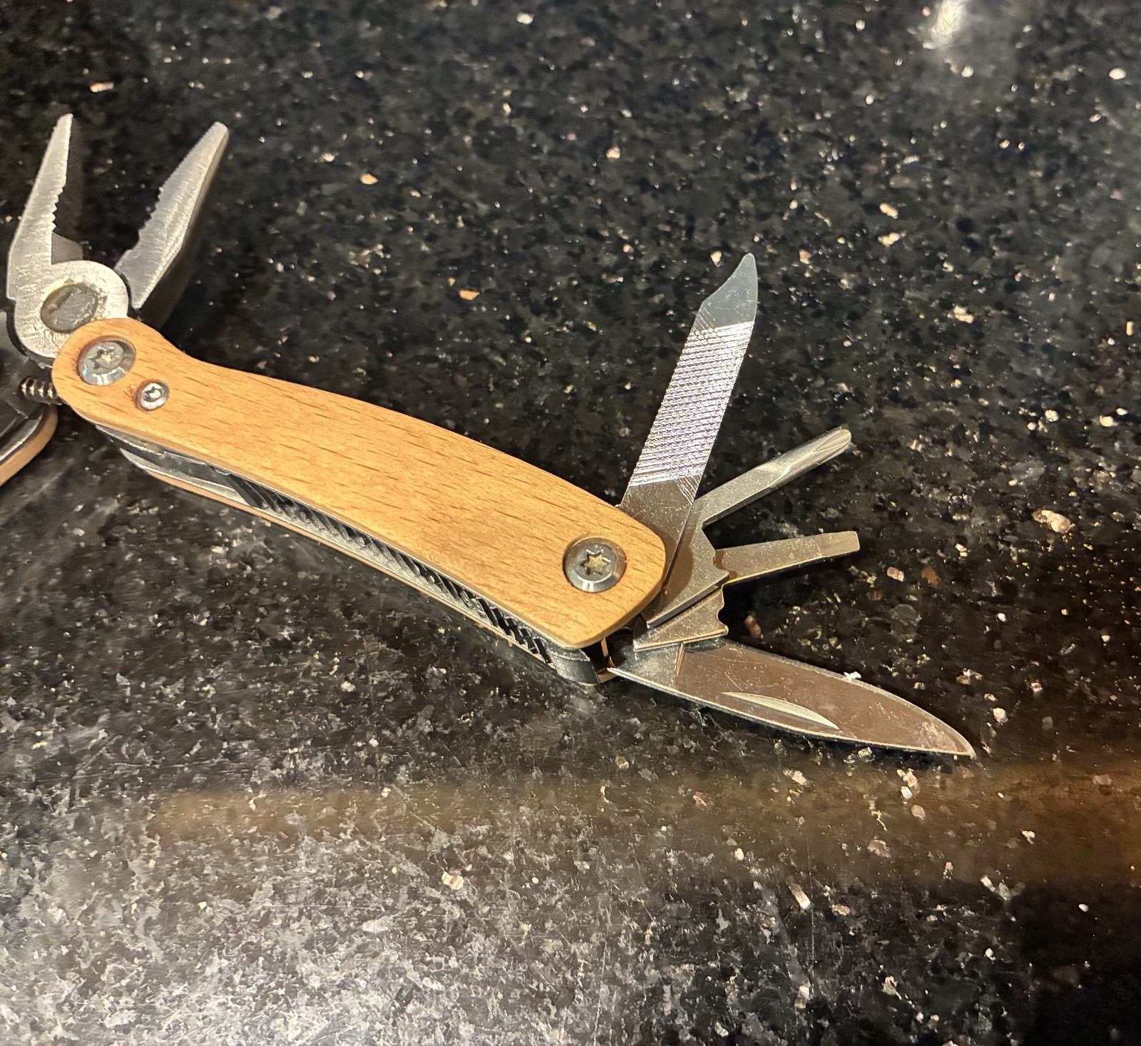 Eukarya wood-handle multi tool