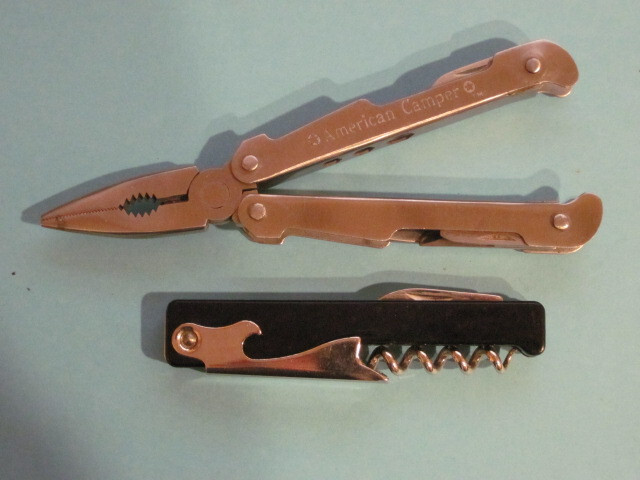 Camping Tool Set – American Camper Multi Tool and a bottle – can opener!