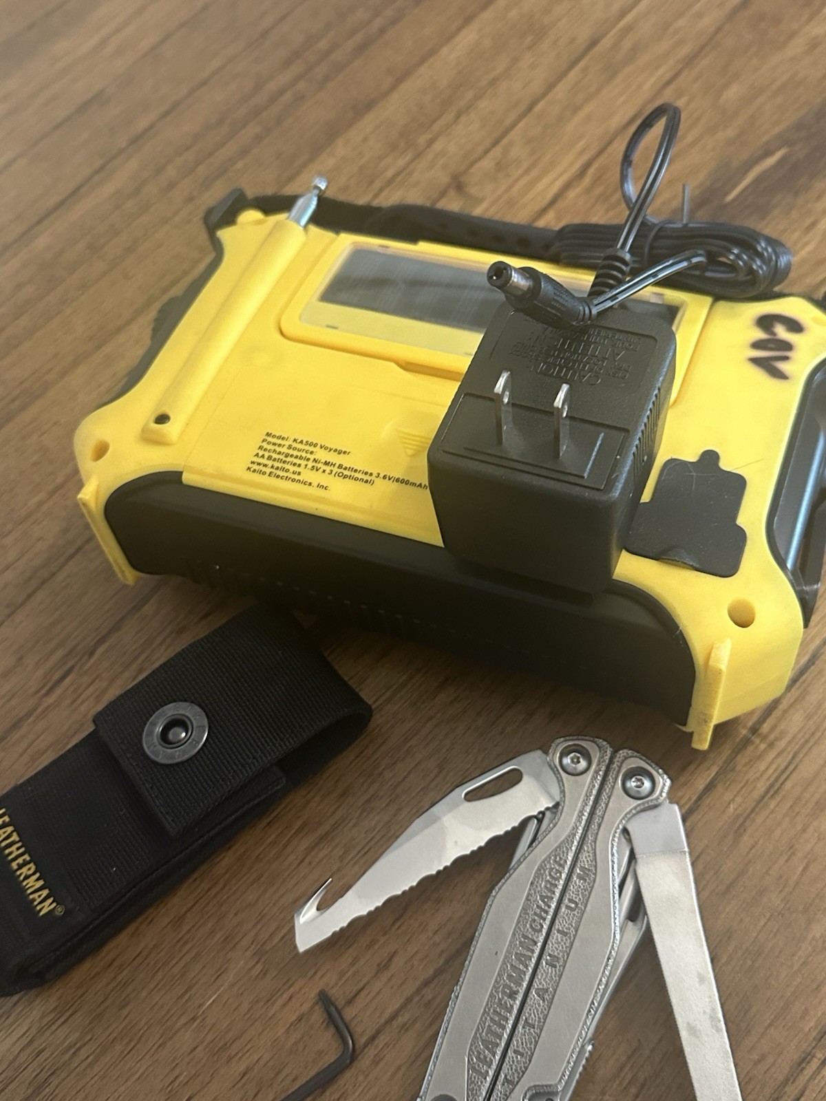 Leatherman Charge Plus TTI Survival Kaito KA500 Emergency Radio Flint Fire Rod+