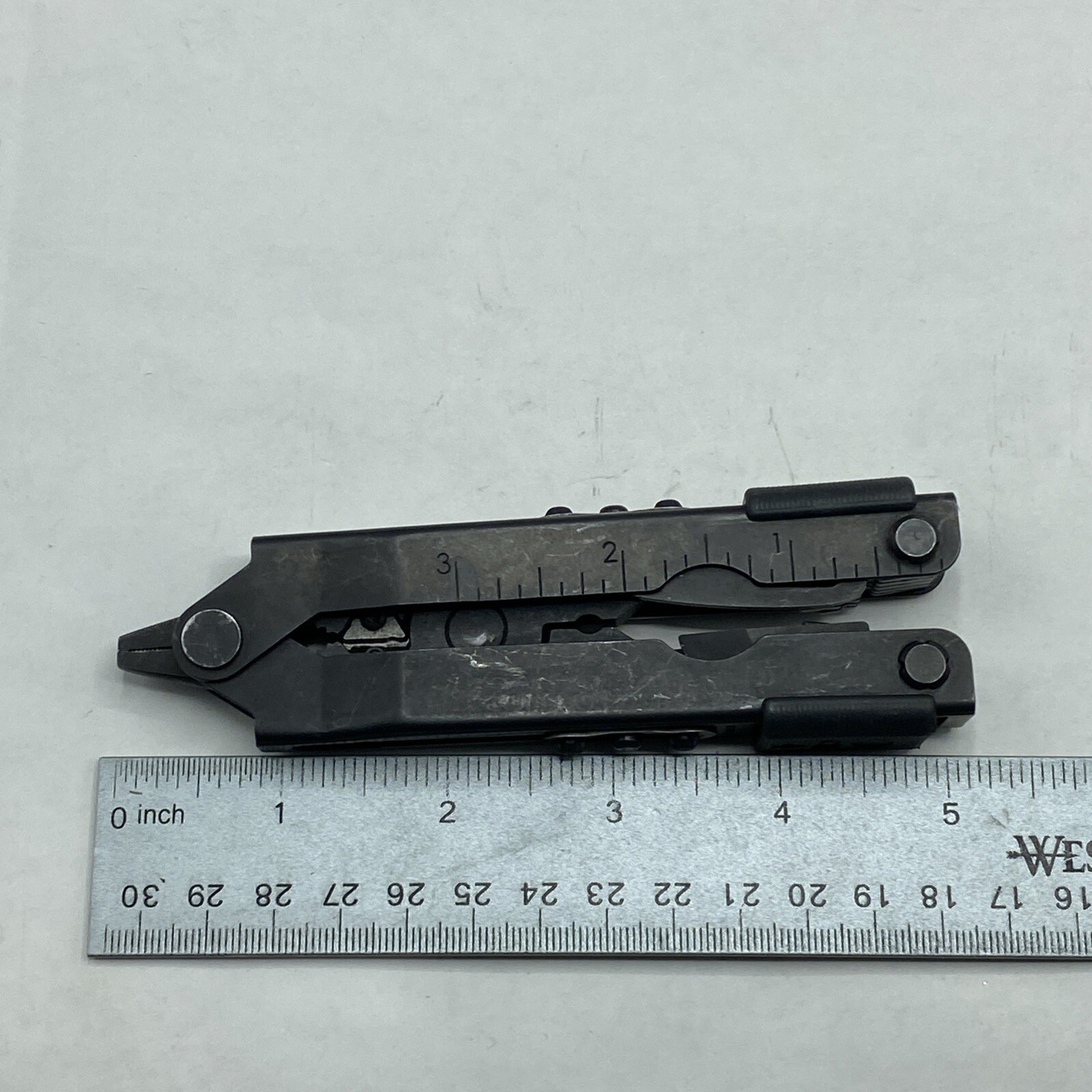 Gerber MP 600, Carbide Cutters, Needlenose – Black