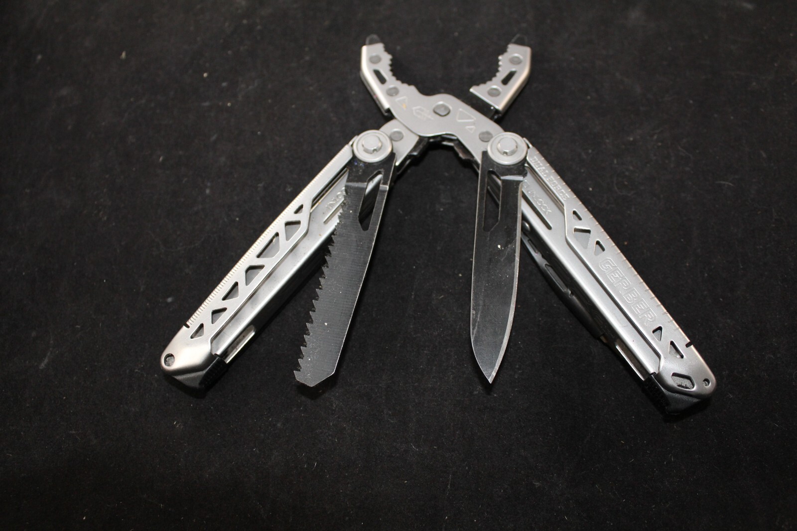 Gerber Dual Force Multi-Tool