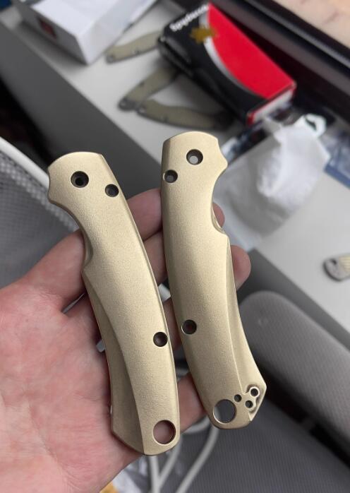 1 Pair Brass Handle Scales for Spyderco Paramilitary 2 C81