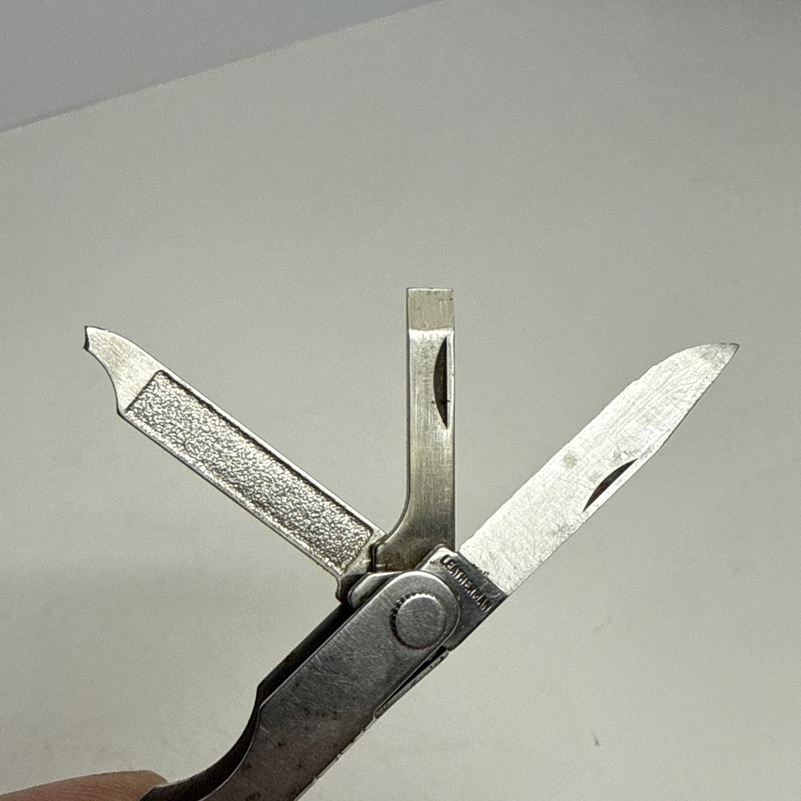 Leatherman Micra Stainless 10-in-1 Multi-Tool Camping Hiking Fishing – As Is