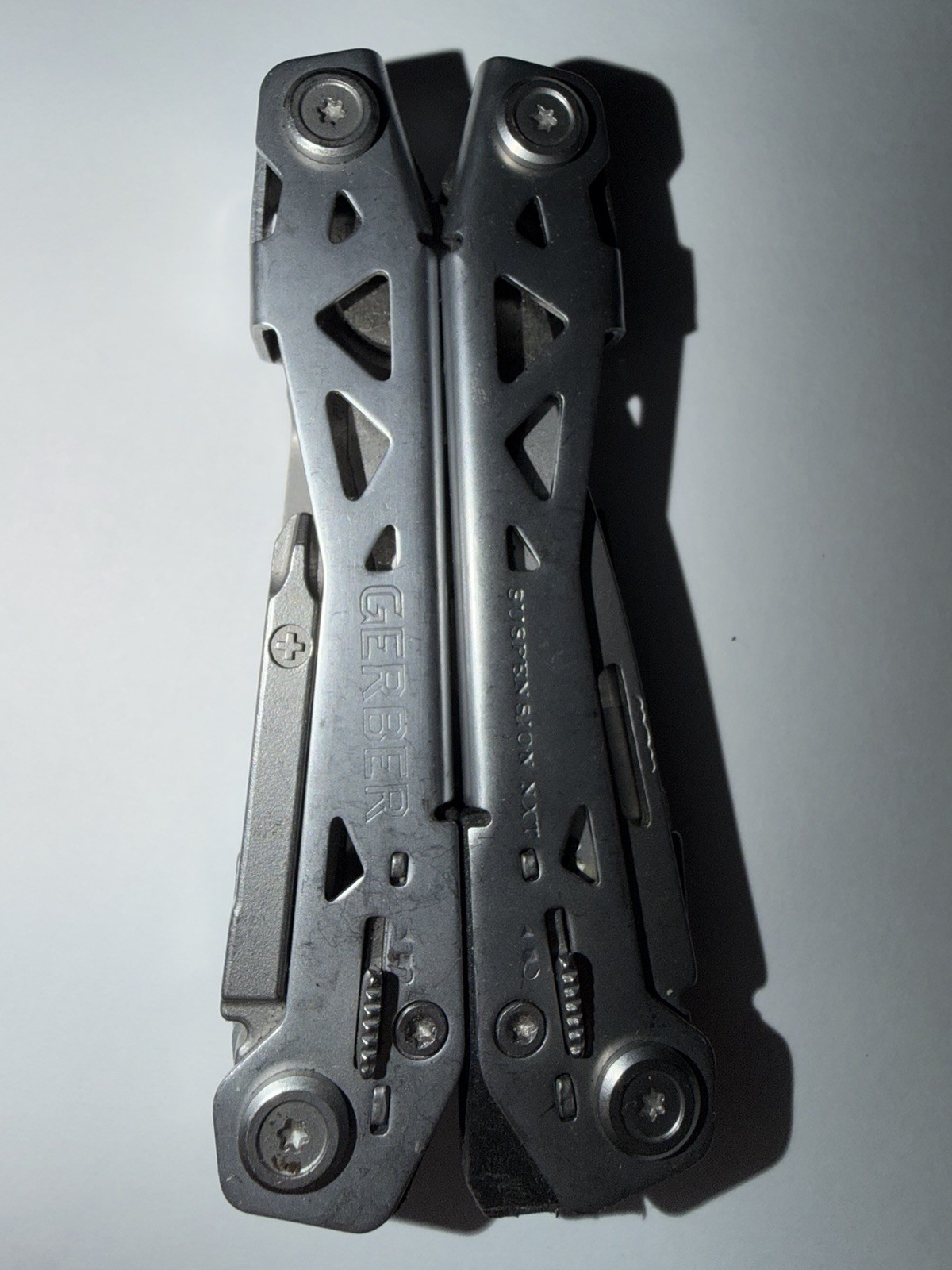 Gerber Suspension NXT 15-in-1 Stainless Steel Multi-Tool Pocket Clip Knife