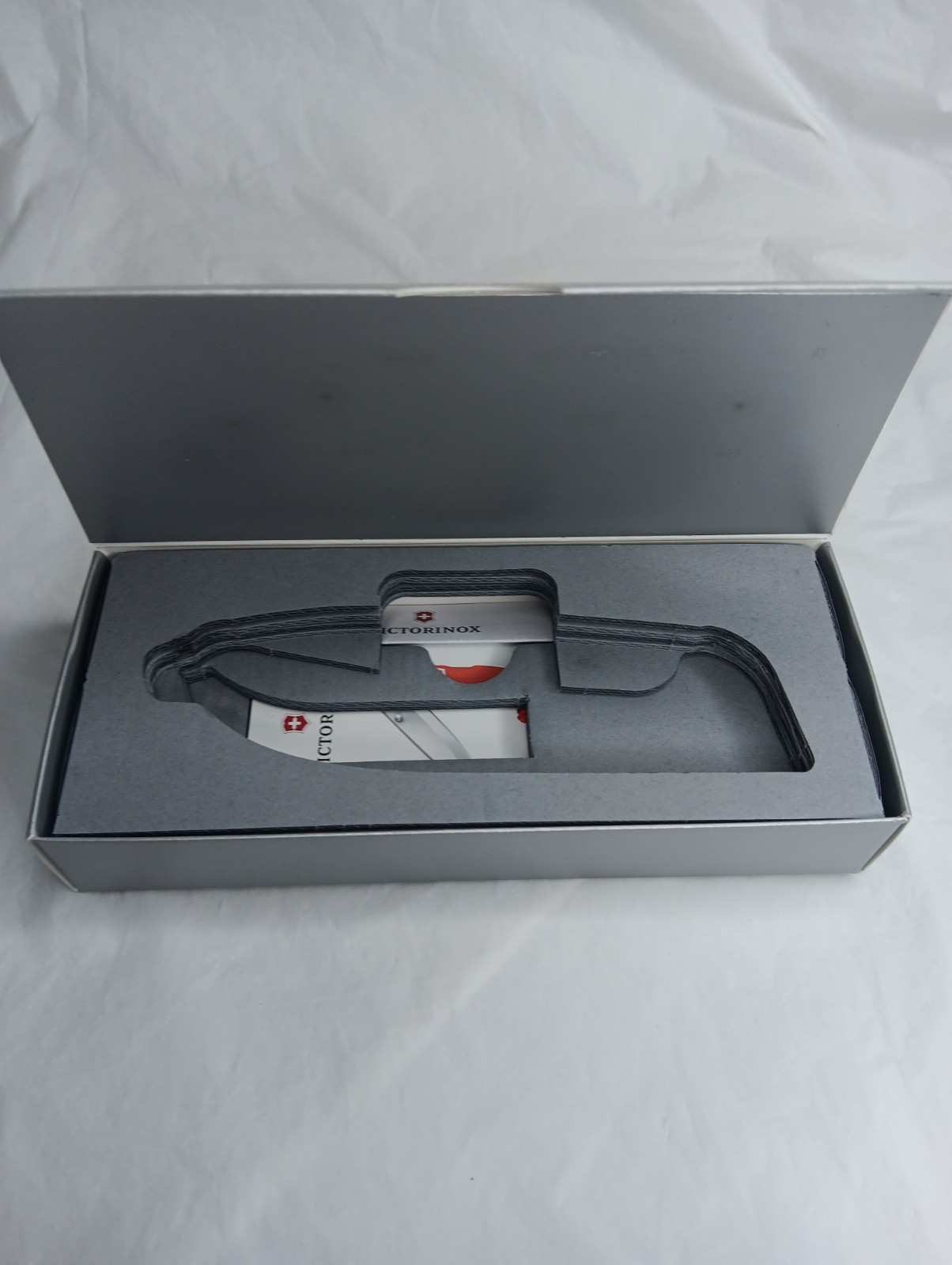 Swiss Army Black Knife Evoke Hunter Pro With Clip Victorinox 0.9415.DS23, NIB