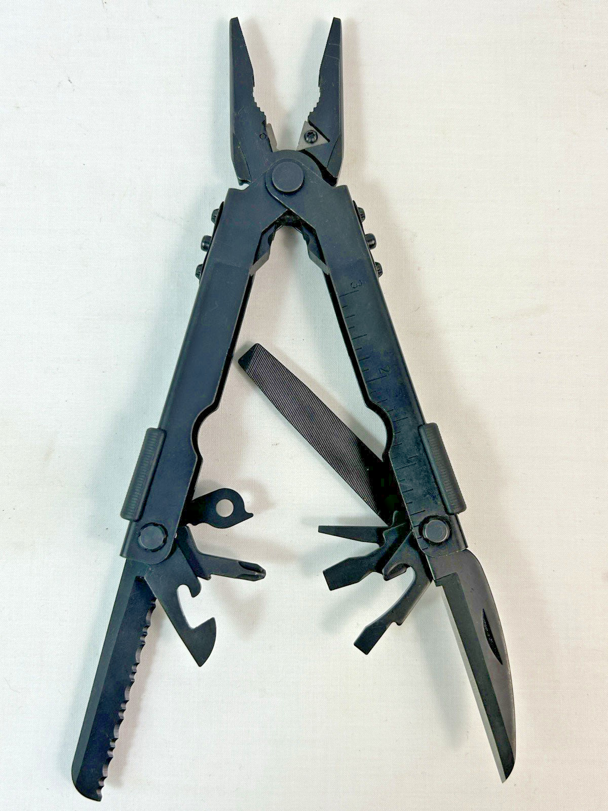 Gerber 75501 MP600 Needlenose Multi-Tool Black Finish Stainless w/ Sheath – NEW!