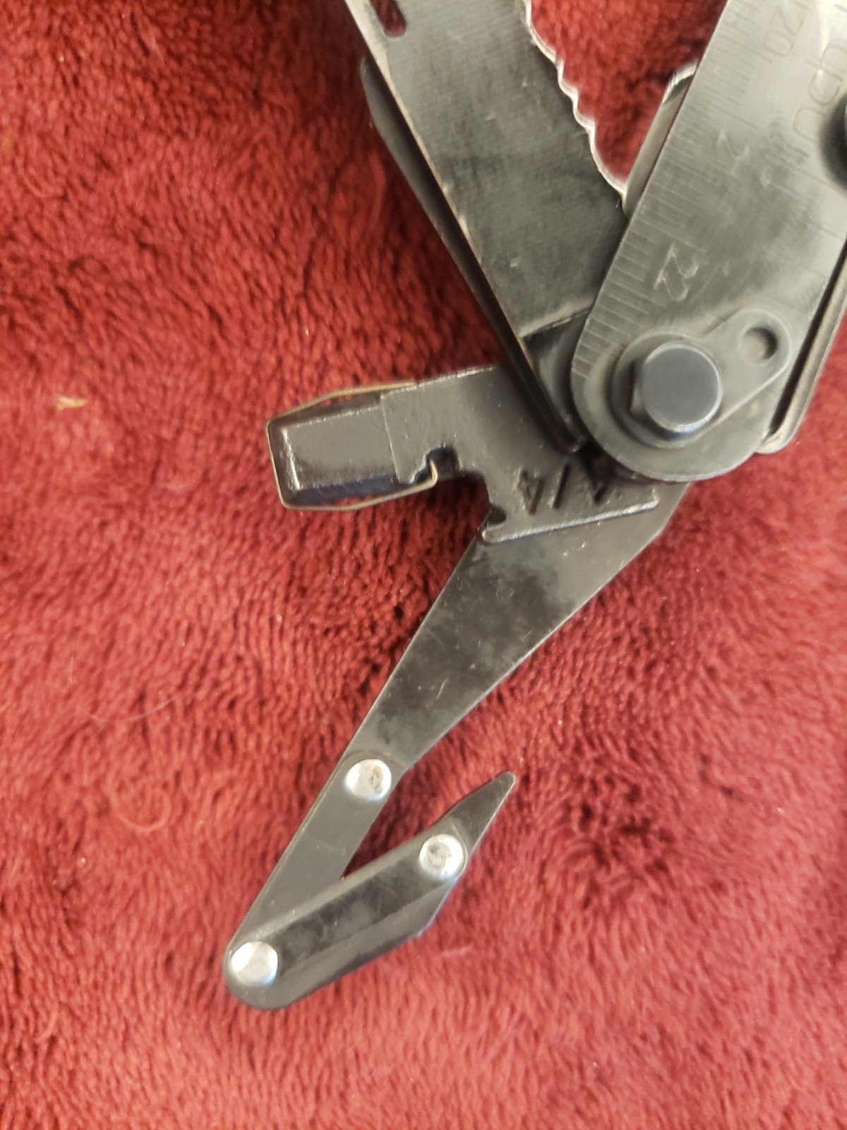SOG PowerLock Multi tool Stainless