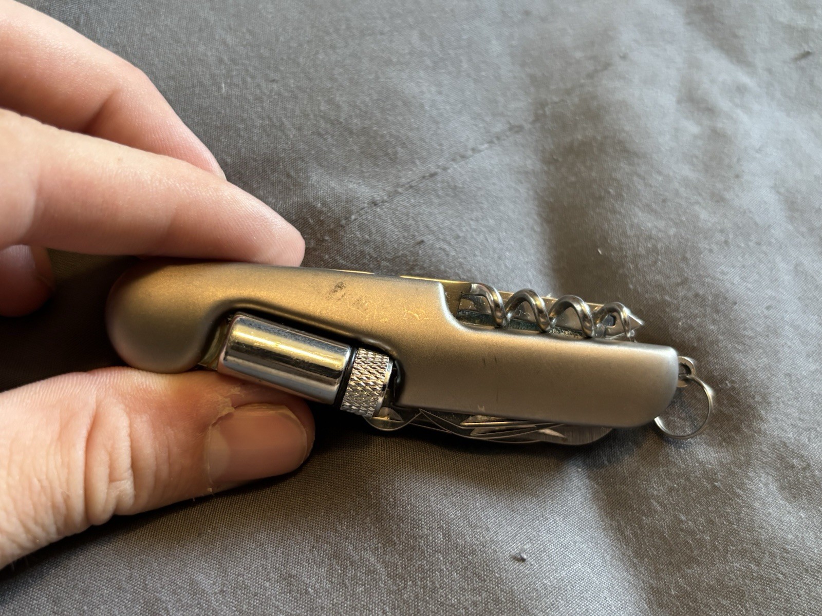 Orvis Rod And Tackle Multi Tool Pocket Knife Fishing Blade Saw Bottle Opener