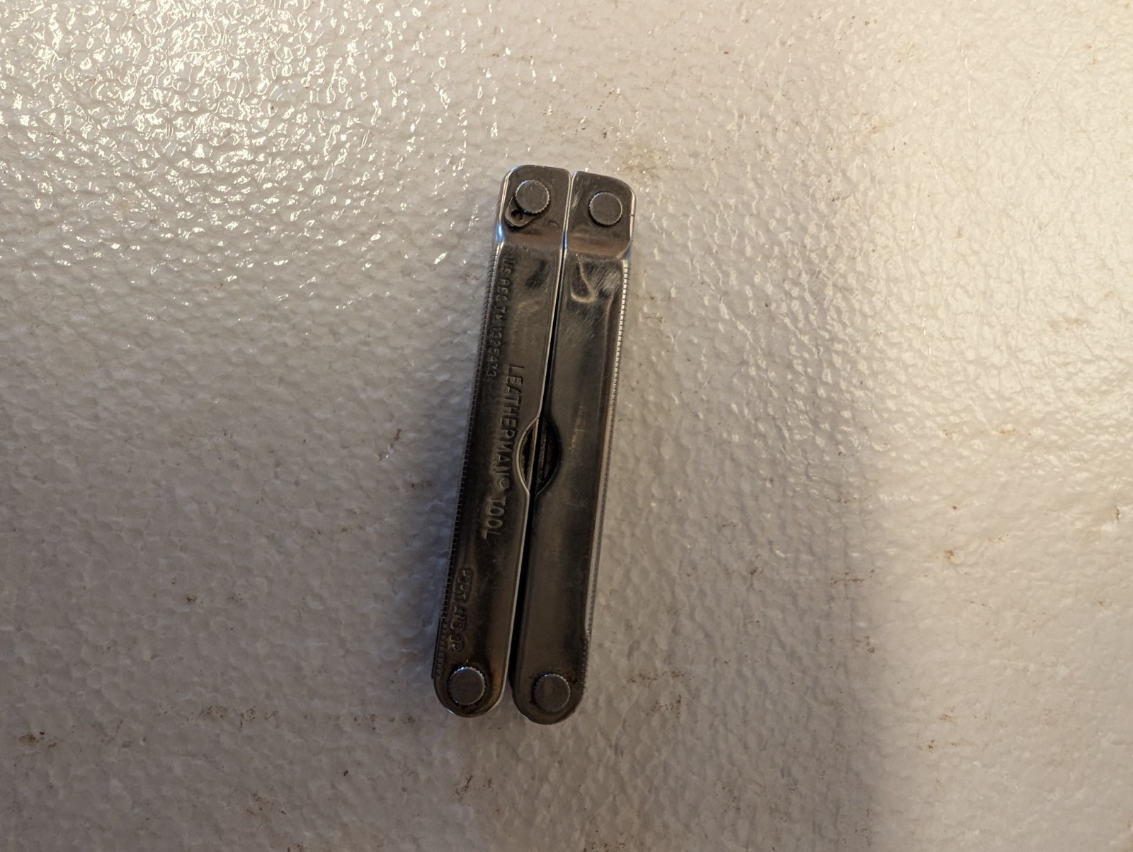 Lot of 2 – Multi Tools Leatherman various Brands And Ckclockblade- Used