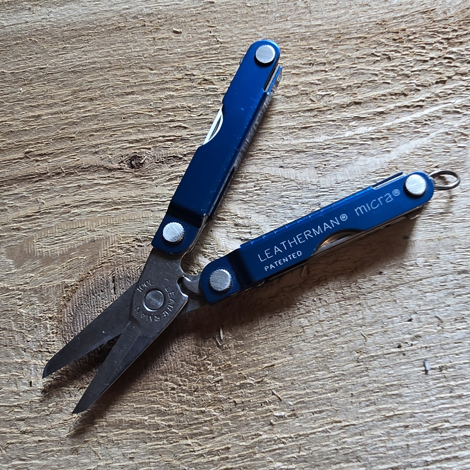 LEATHERMAN MICRA MINI SCISSORS MULTI TOOL 420HC KNIFE 64010101K BLUE