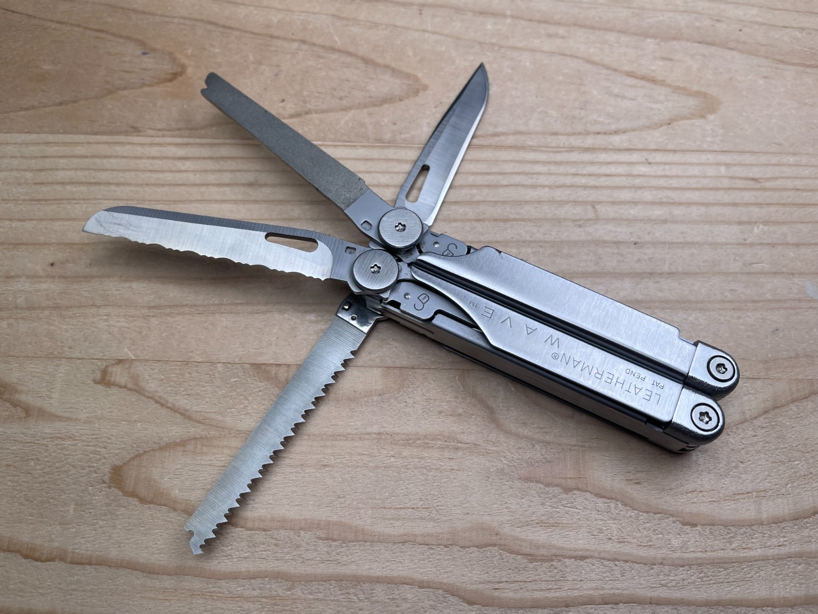 Leatherman Wave Multi-tool Knife w/Nylon Sheath 09/00 – Early Version, Very Nice