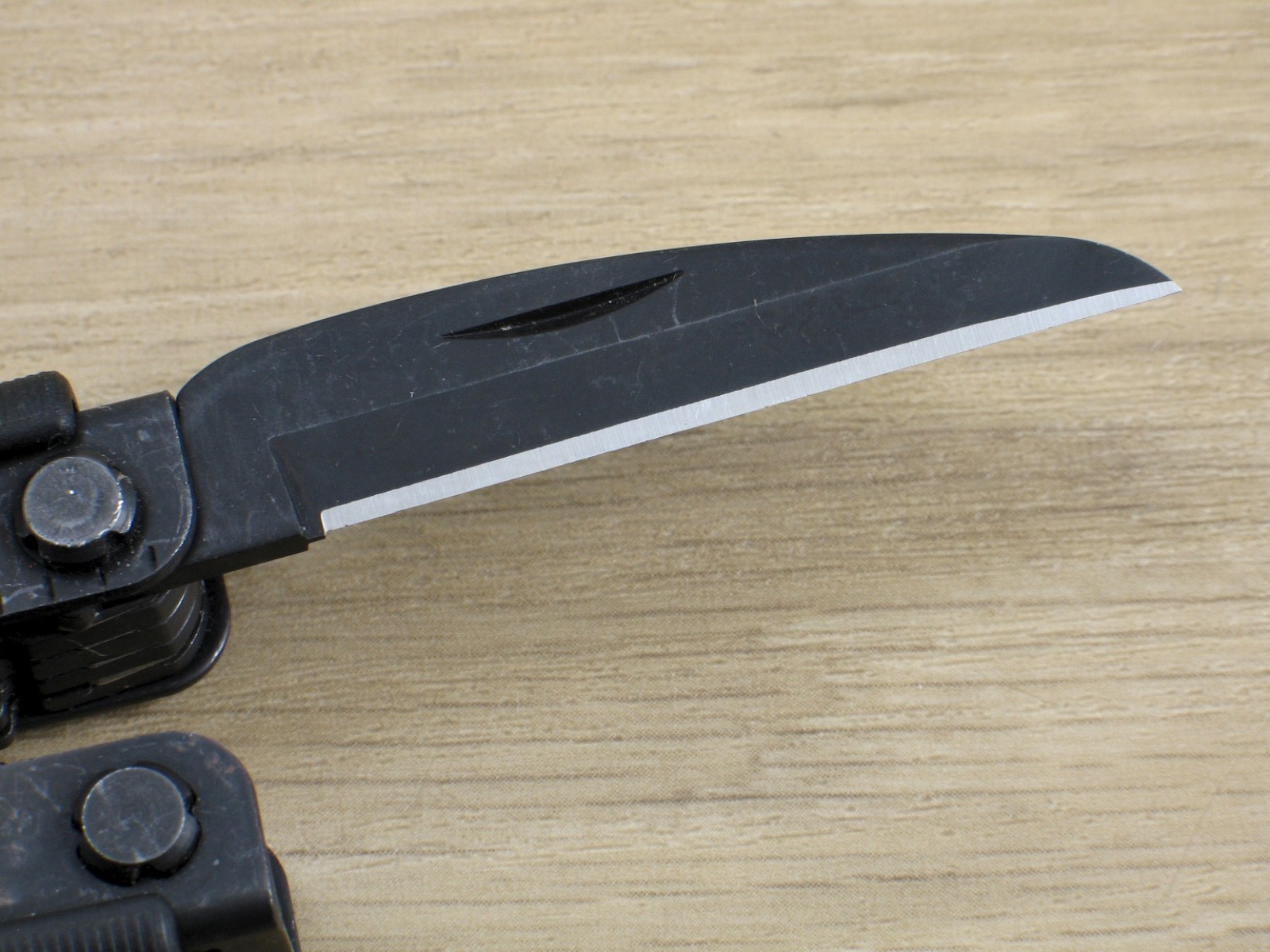 Gerber MP600 Multi-Tool Multi-Plier Needlenose Carbide Cutters, Black Oxide