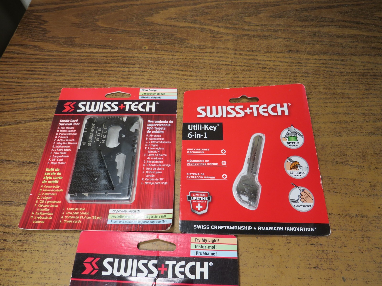 swiss tech 6 in 1 Key Light Driver Survival Credit Card