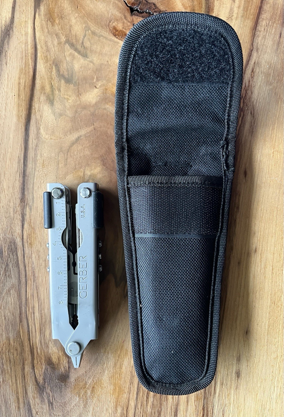 Gerber Multi-Plier Multi-Tool, MP-600, Stainless; Pre-owned. See Photos.