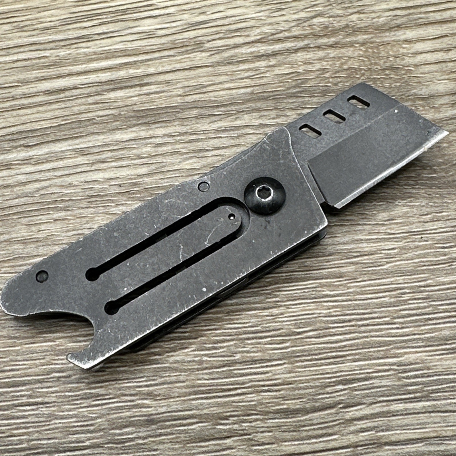Bomber & Company RAZOR Box Cutter Knife