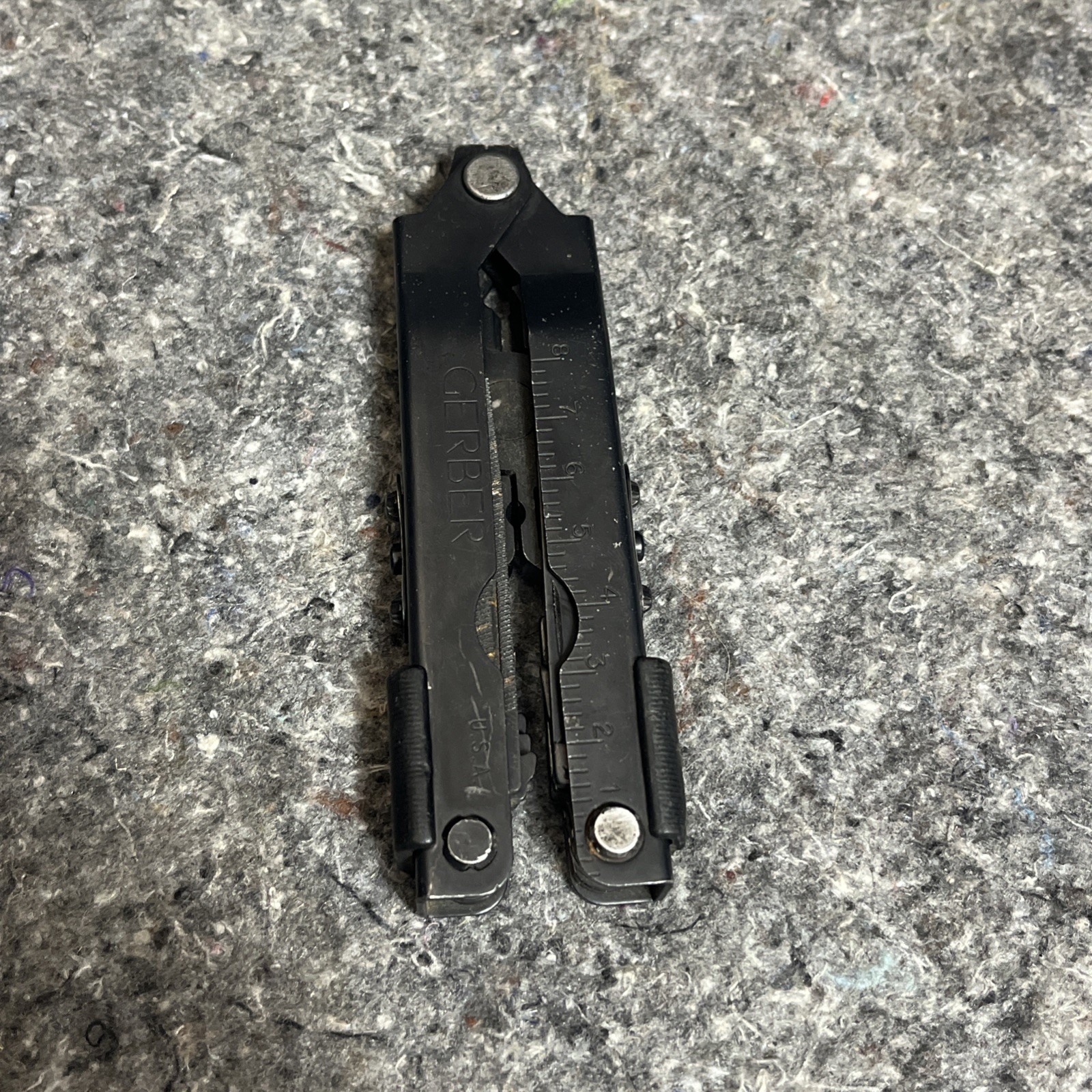Gerber MP600 Multi-Tool Multi-Plier Needle Nose Black
