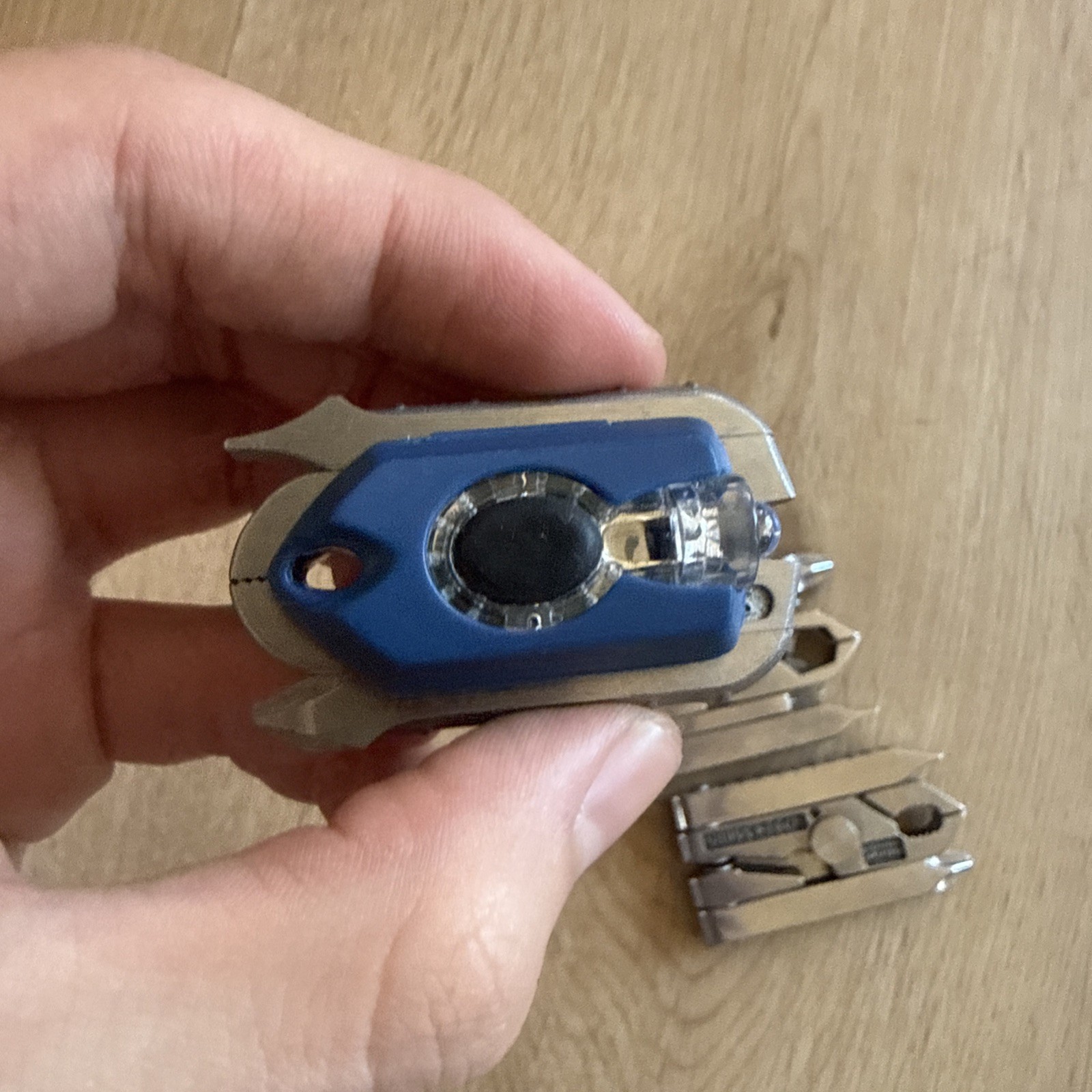 Swiss+Tech Keychain Multi-Tool Lot Micro-Max 19-in-1 & Micro-Tech 6-in-1 Pliers