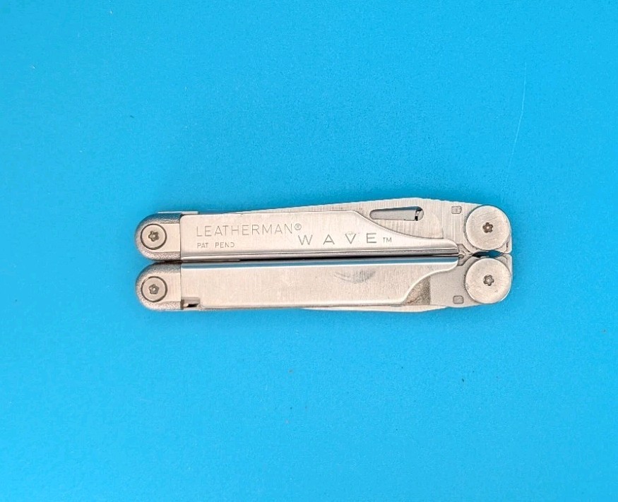 Vintage Leatherman Wave Original Multi Tool! , Dated 0301 (MAR, 2001)