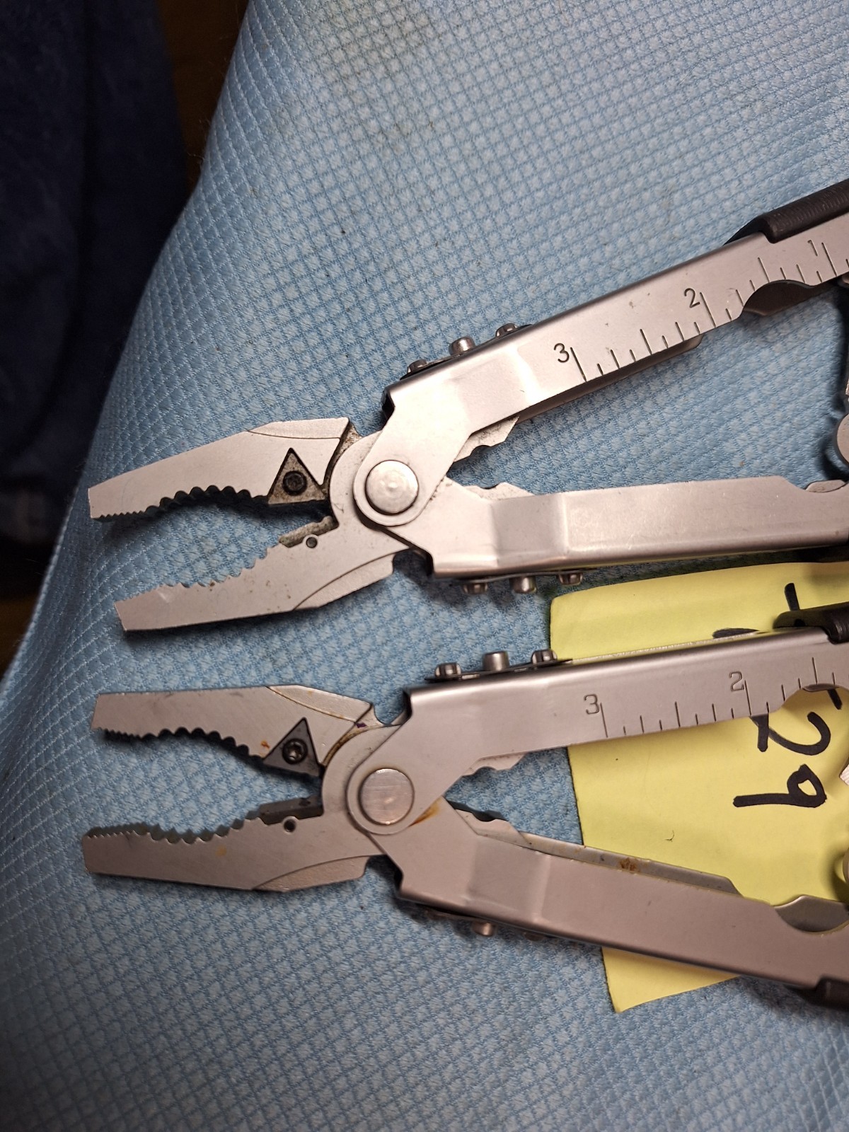 2 GERBER Blunt Nose Multi Tools EXCELLENT lot T29