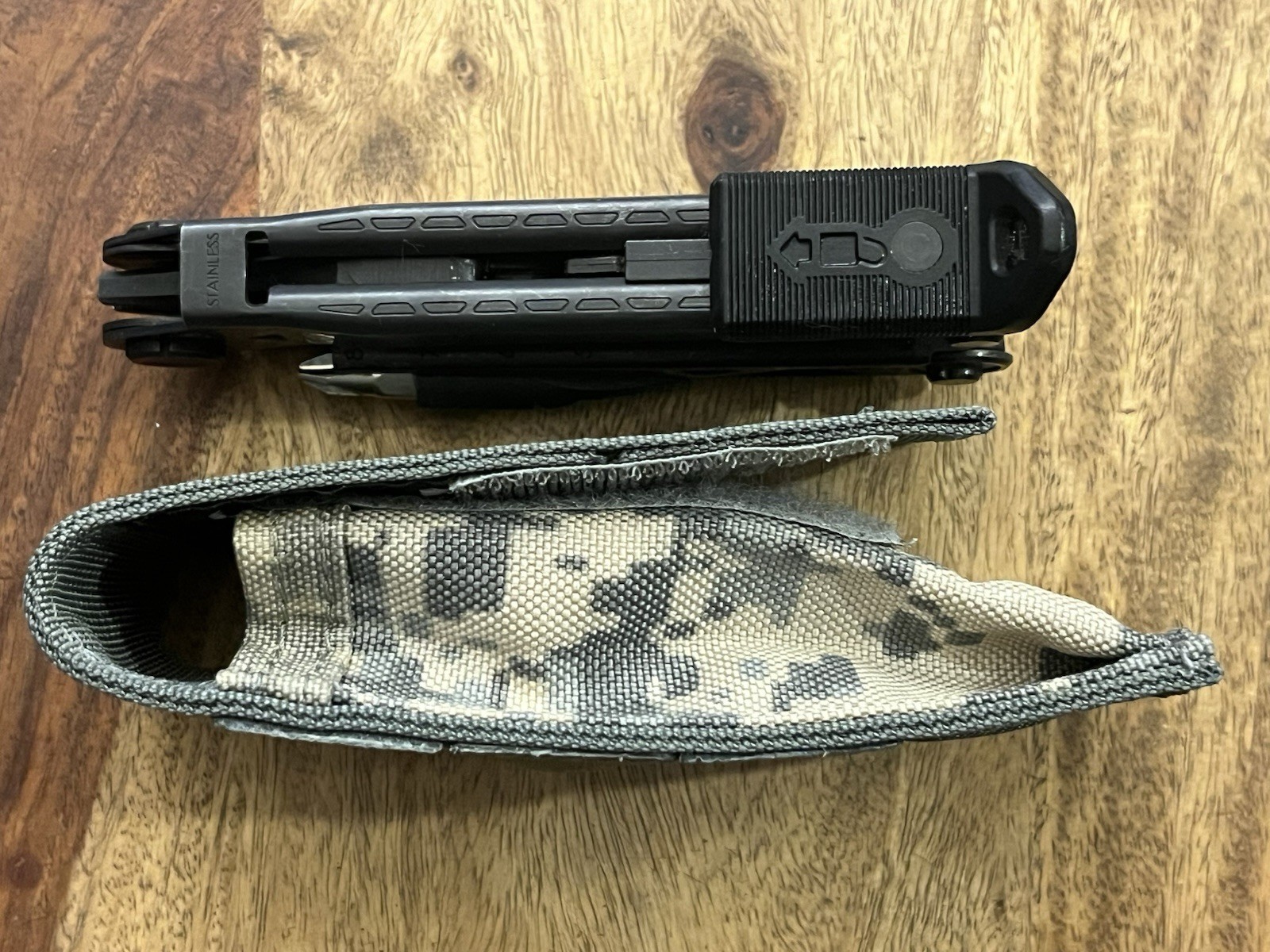 Gerber Center Drive Multi Tool Black USA w/Sheath SUPER NICE! Excellent!