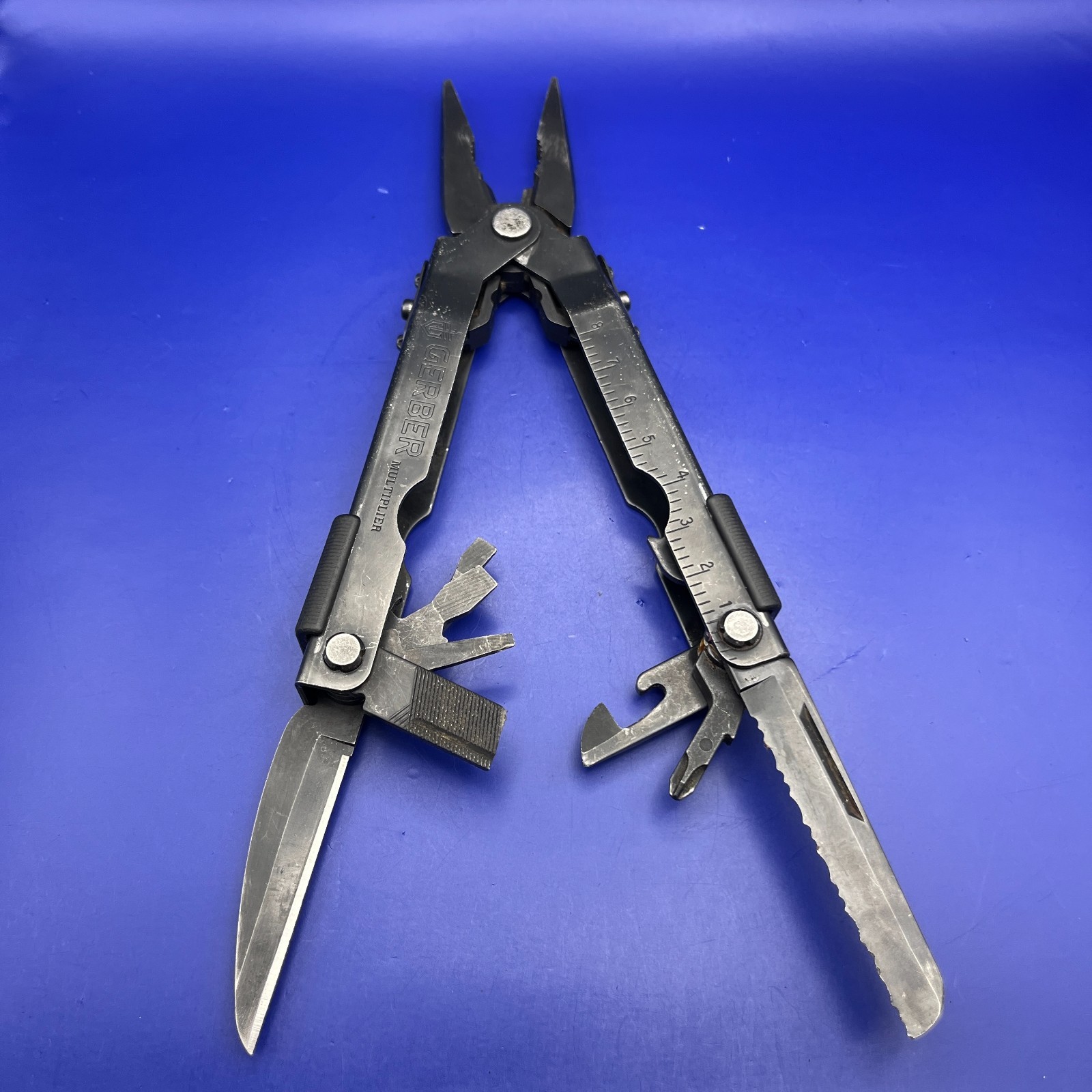 Gerber MP600 Black Oxide Multi-Tool Needle Nose Pliers