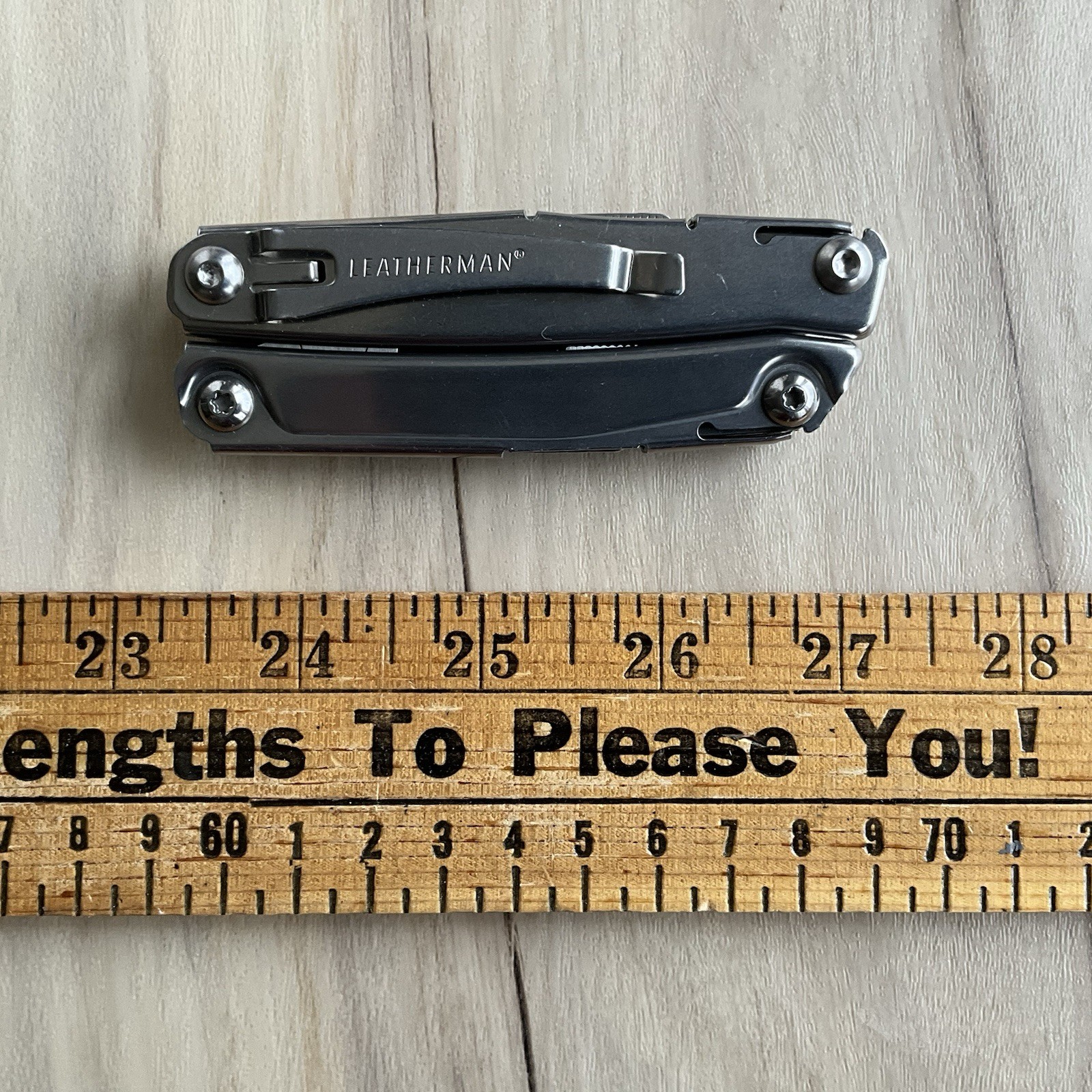 Leatherman Rev Multi Tool W Belt Clip Date Code 0119 (Jan 2019) Good Condition