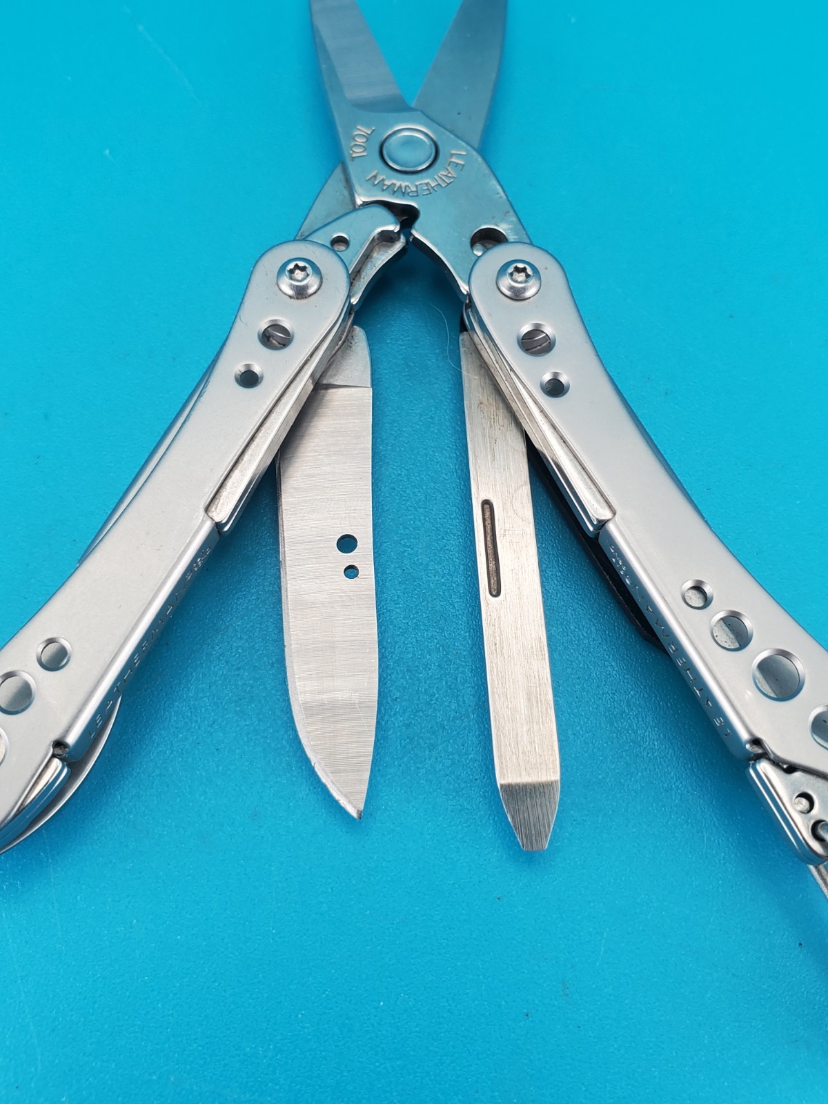 Leatherman Style CS Black Multi-Tool! FAST SHIPPING!