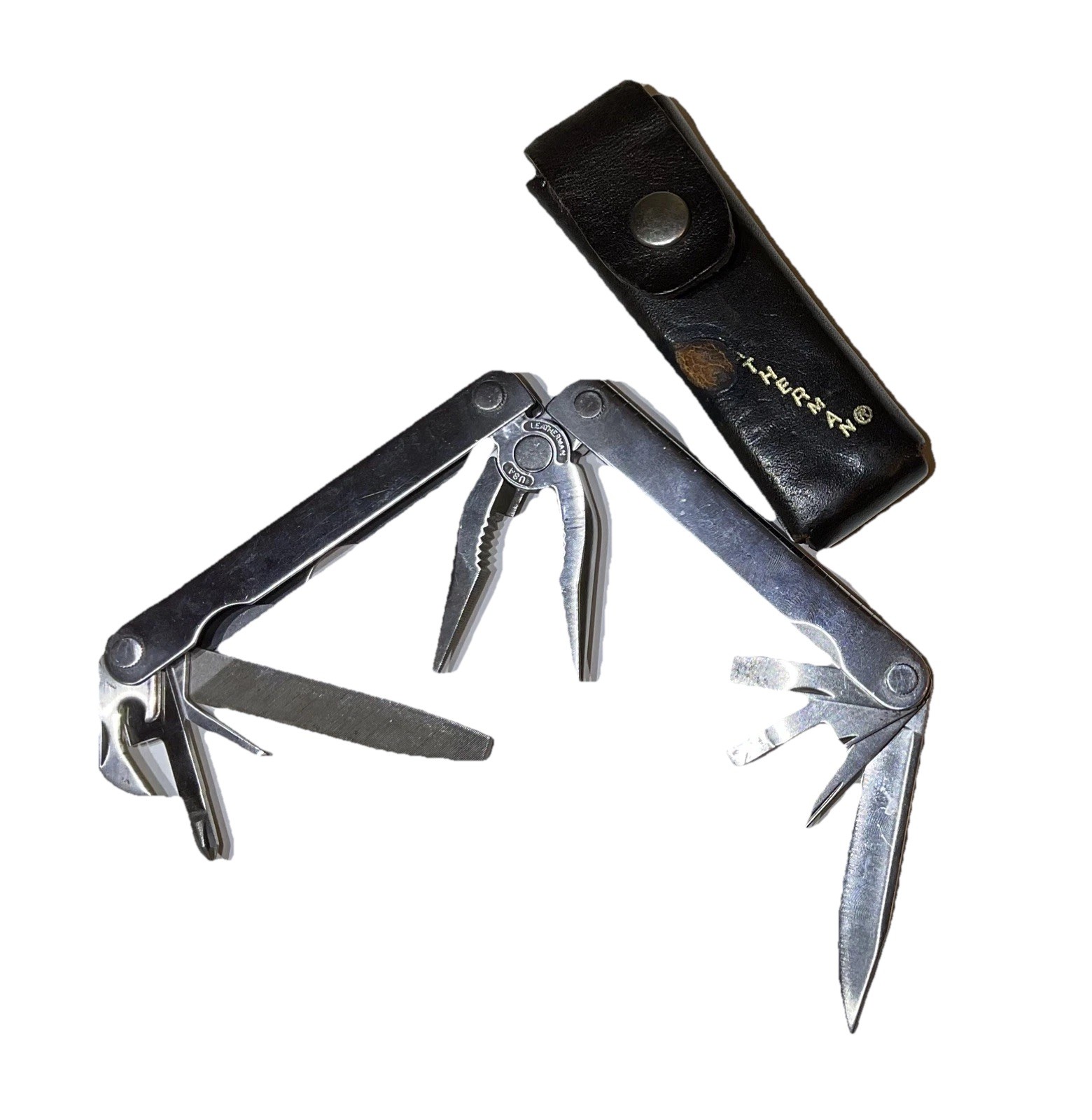 ORIGINAL LEATHERMAN TOOL WITH SHEATH. PAT#1325473. BORN 0493, PORTLAND OREGON.