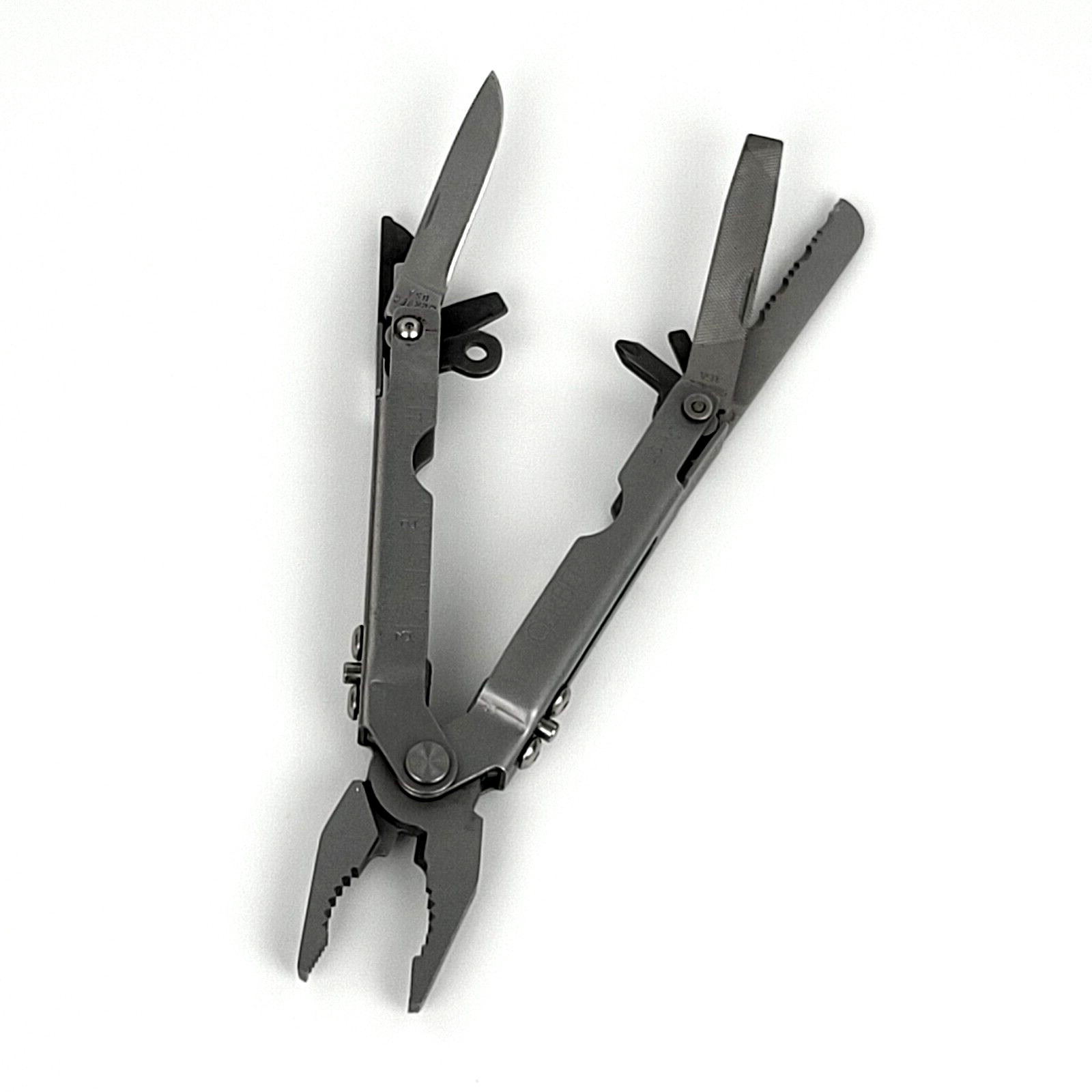 Gerber – Multi-Plier MP 600 45571 – Long Nose Multi-Tool – USA – NO SHEATH