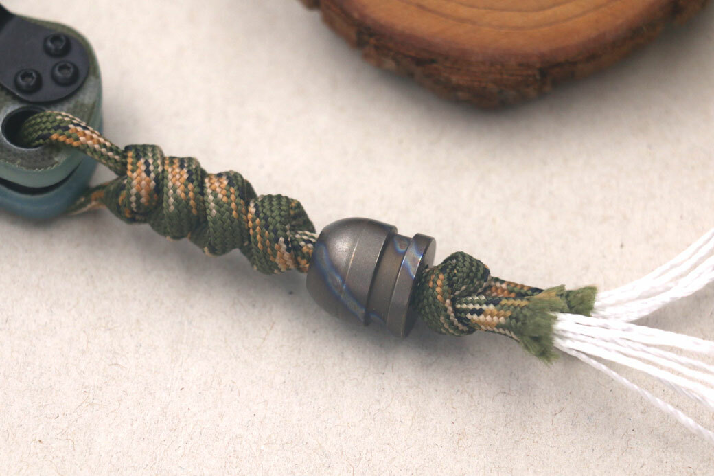 Outdoor Flame TC4 Titanium Ti Key Parachute Cord Bead Pendant Lanyard DZ-ZD9 EDC