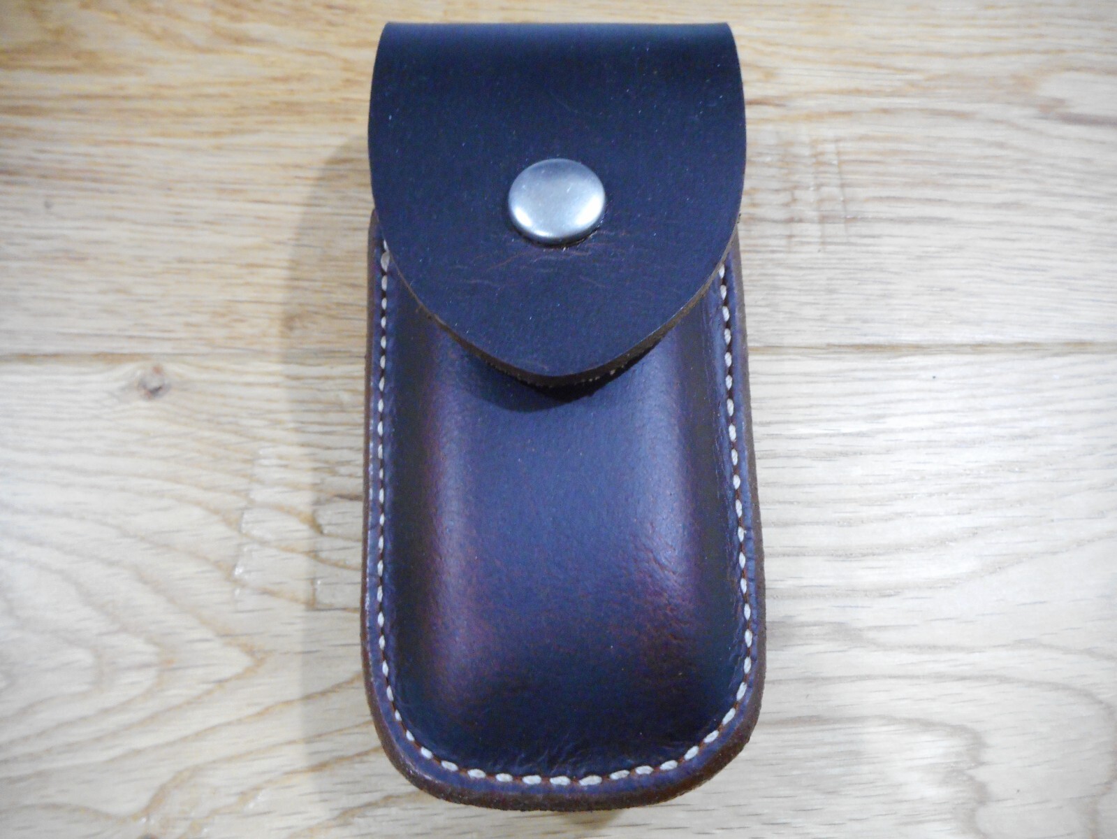 Leatherman Surge. Crazy Horse leather sheath. plain flap. Sheath only.