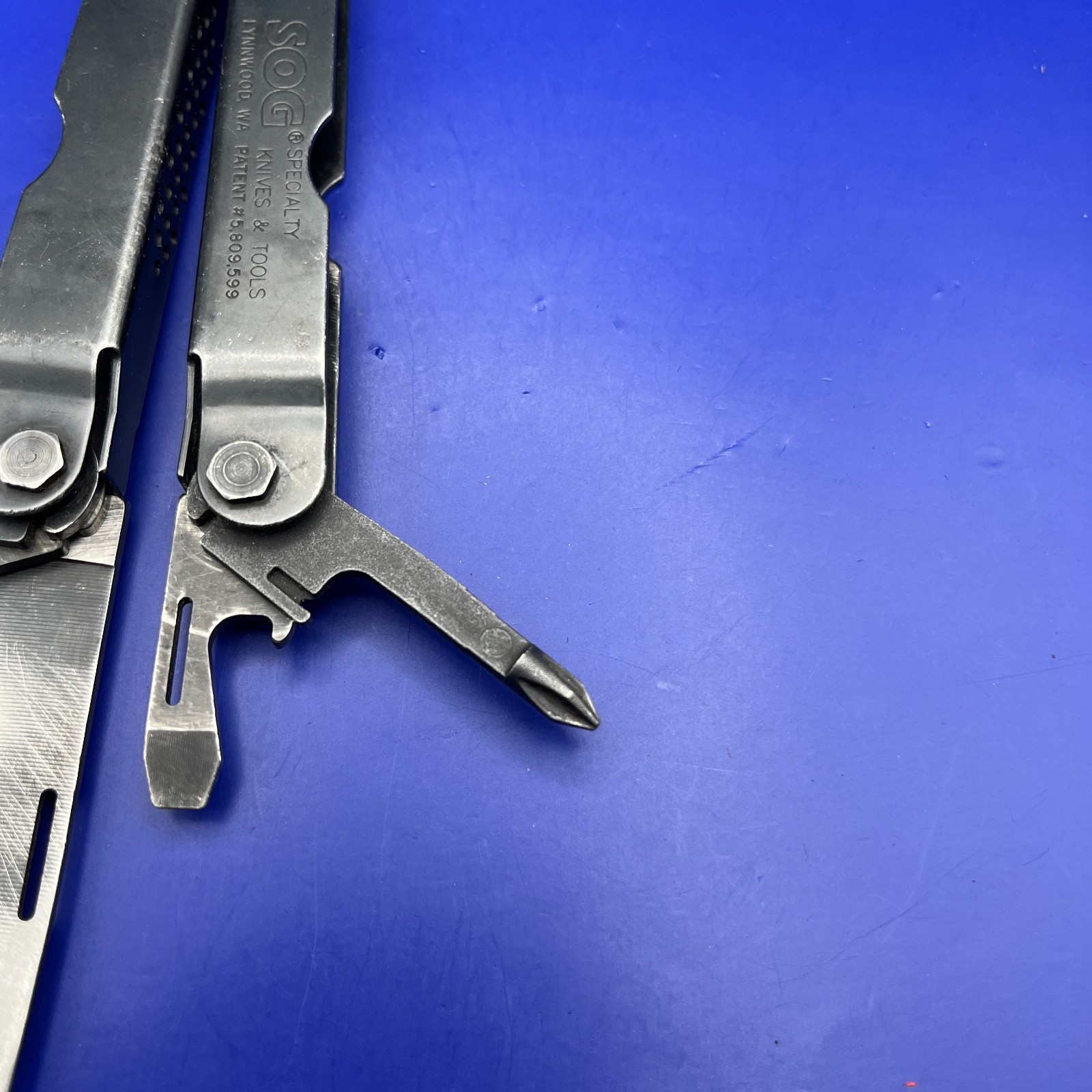 Vintage SOG Power Plier Multi Tool Black Oxide