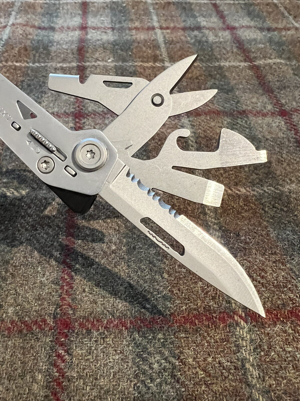 Gerber Suspension NXT Multi-Tool w/ Pocket Clip, Super Clean!