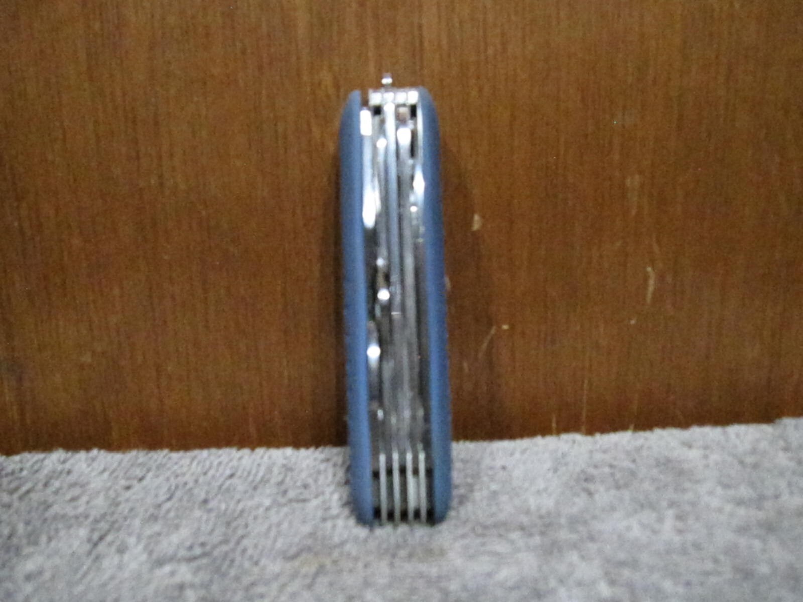 NEW=TRAIL WORTHY==OUTDOOR SURVIVAL KIT==NYLON CASE==BELT LOOP==STAINLESS STEEL