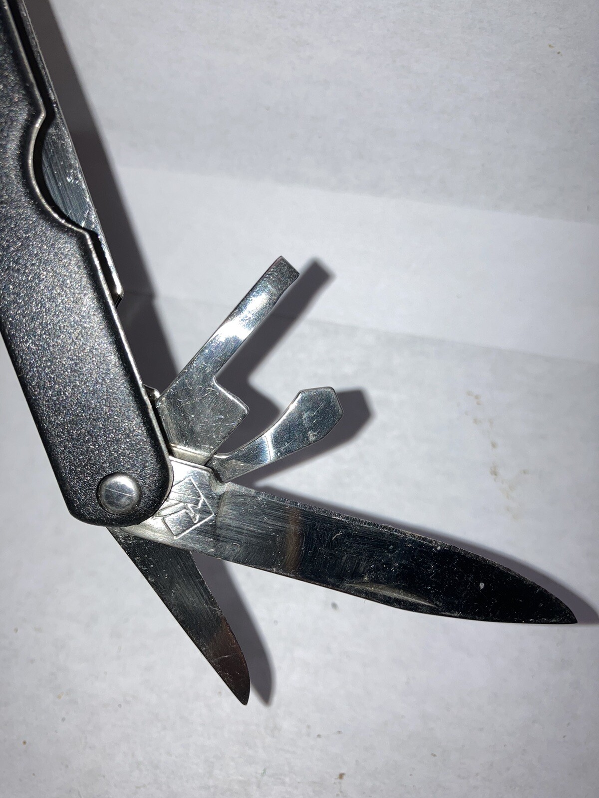 Mountain Quest 9 In 1 Multi Tool Camping Survival Pliers Wire Cutter Fish Scaler