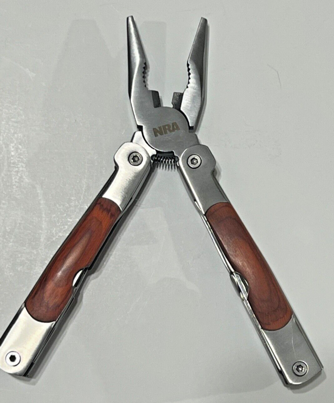 NRA Multi-Tool 4.5″ w/Case INCL Pliers, Knives, Can Opener, Ruler & More – NEW