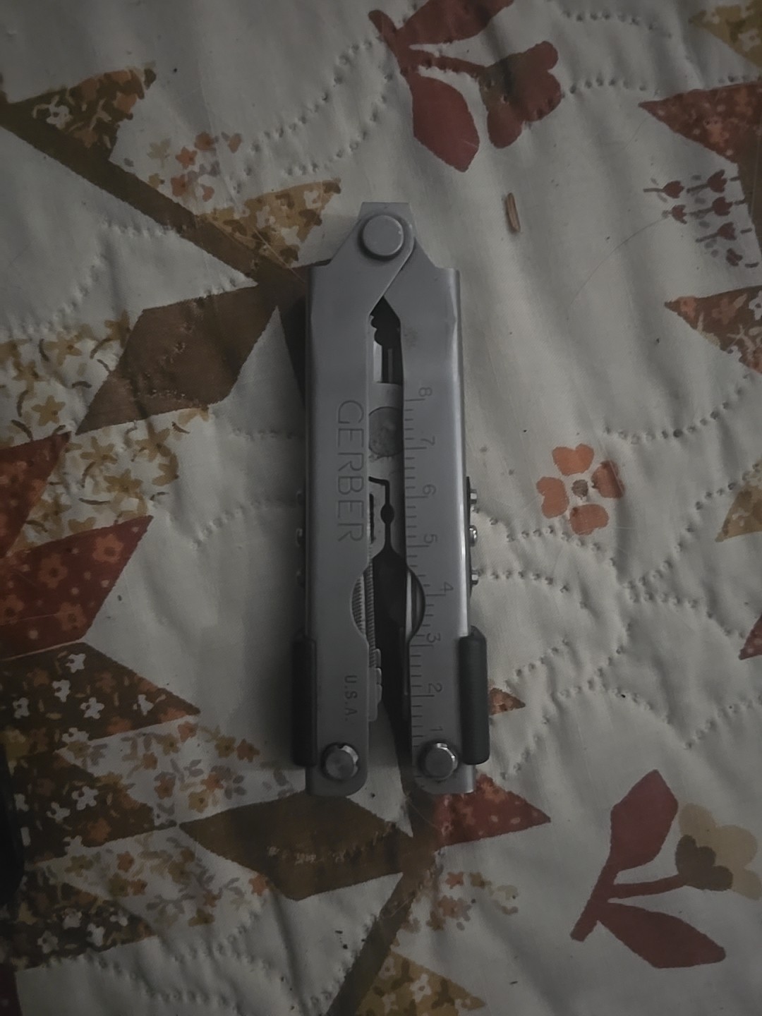 Gerber ‎MP600 Multi-Tool – ‎07500GN Blunt Nose Plier Stainless Sheath New