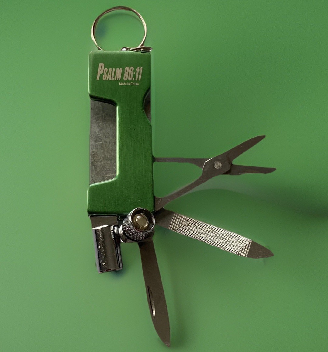 Multi-Tool Pocket Knife Green Keychain Camping Survival Tool Light Needs Battery
